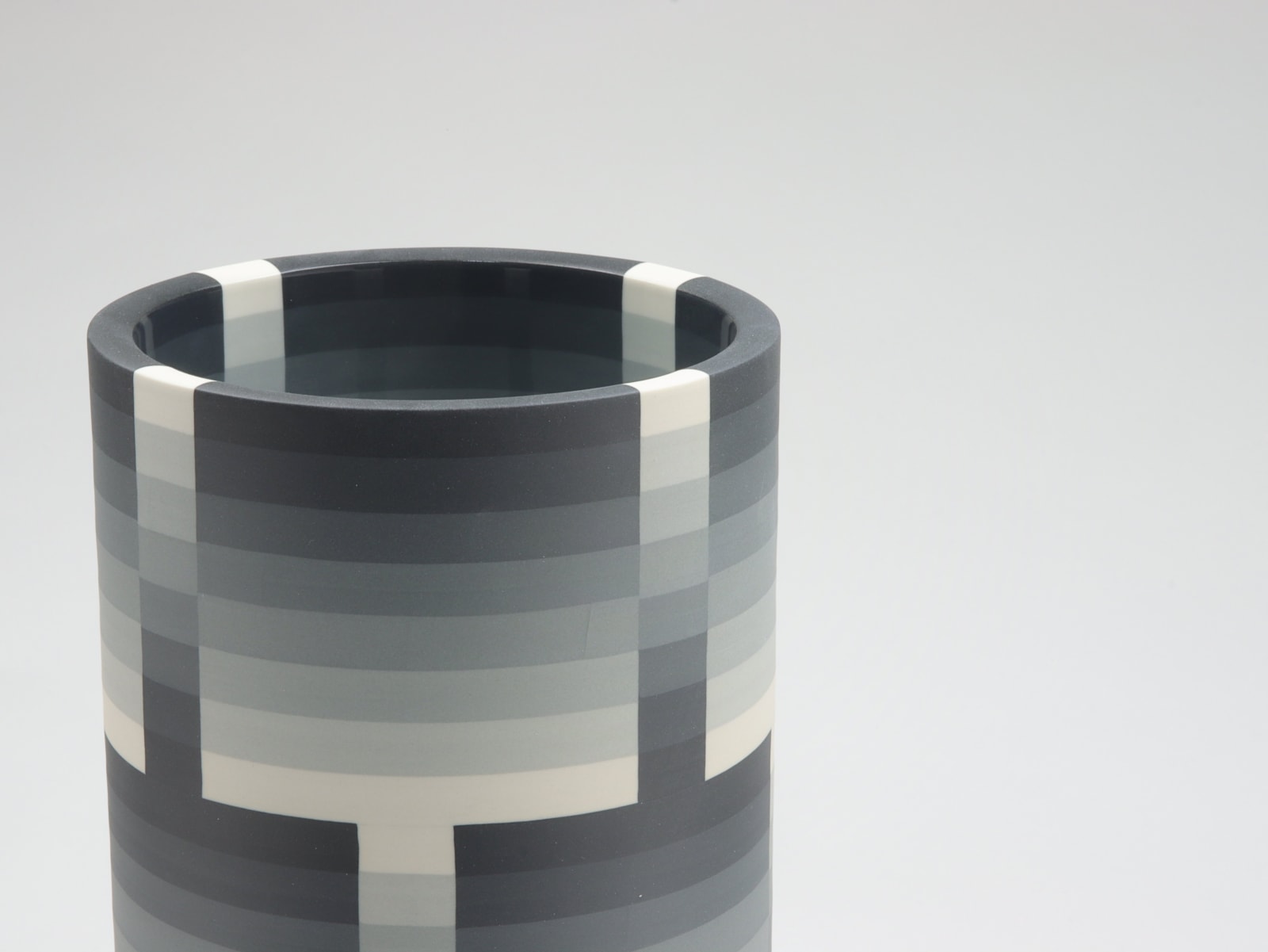 Jin Eui Kim, OPverse - Cylindrical Form X