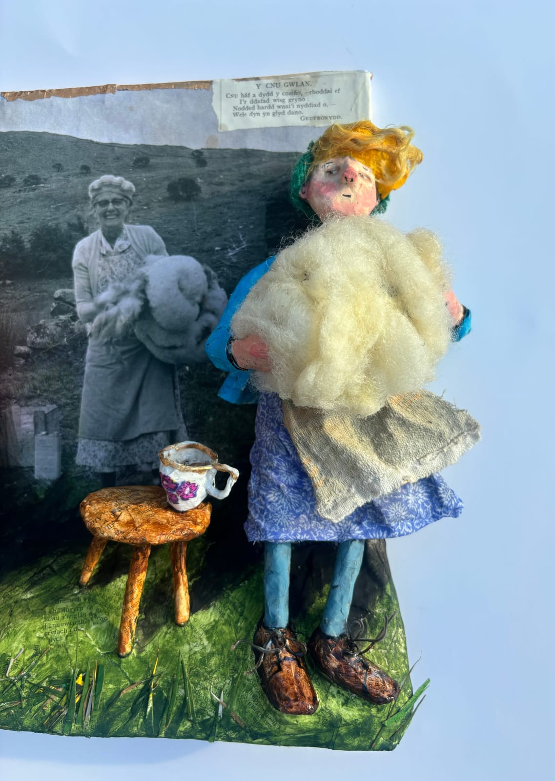 Luned Rhys Parri, Lapio Gwlân | Wrapping Wool , 2025