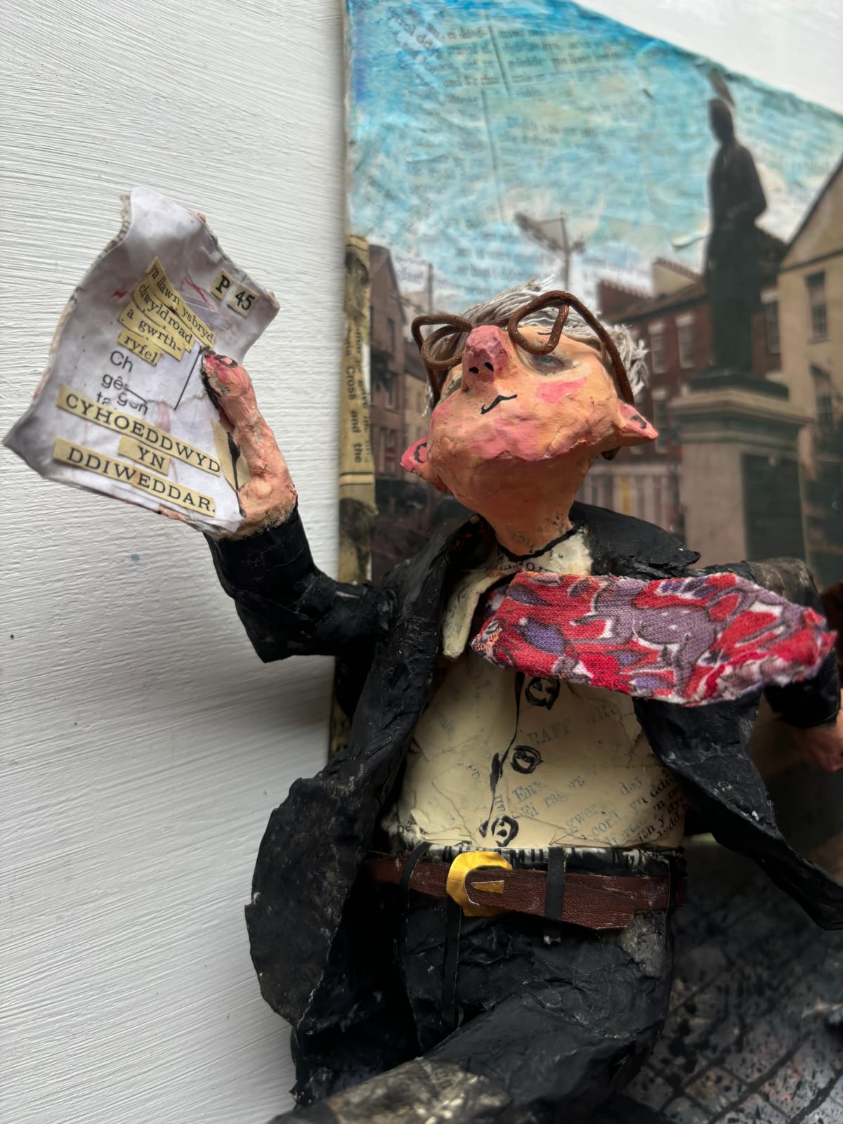 Luned Rhys Parri, Gadael y Gwaith | Leaving Work, 2025