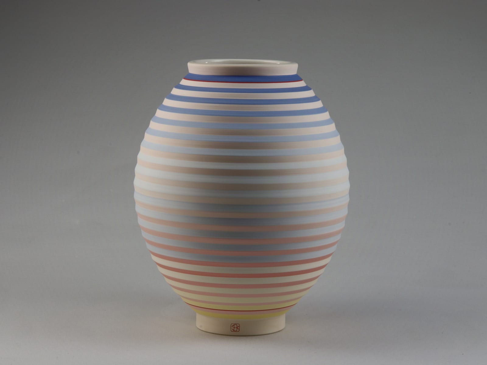 Jin Eui Kim, OPot - Moon Jar II