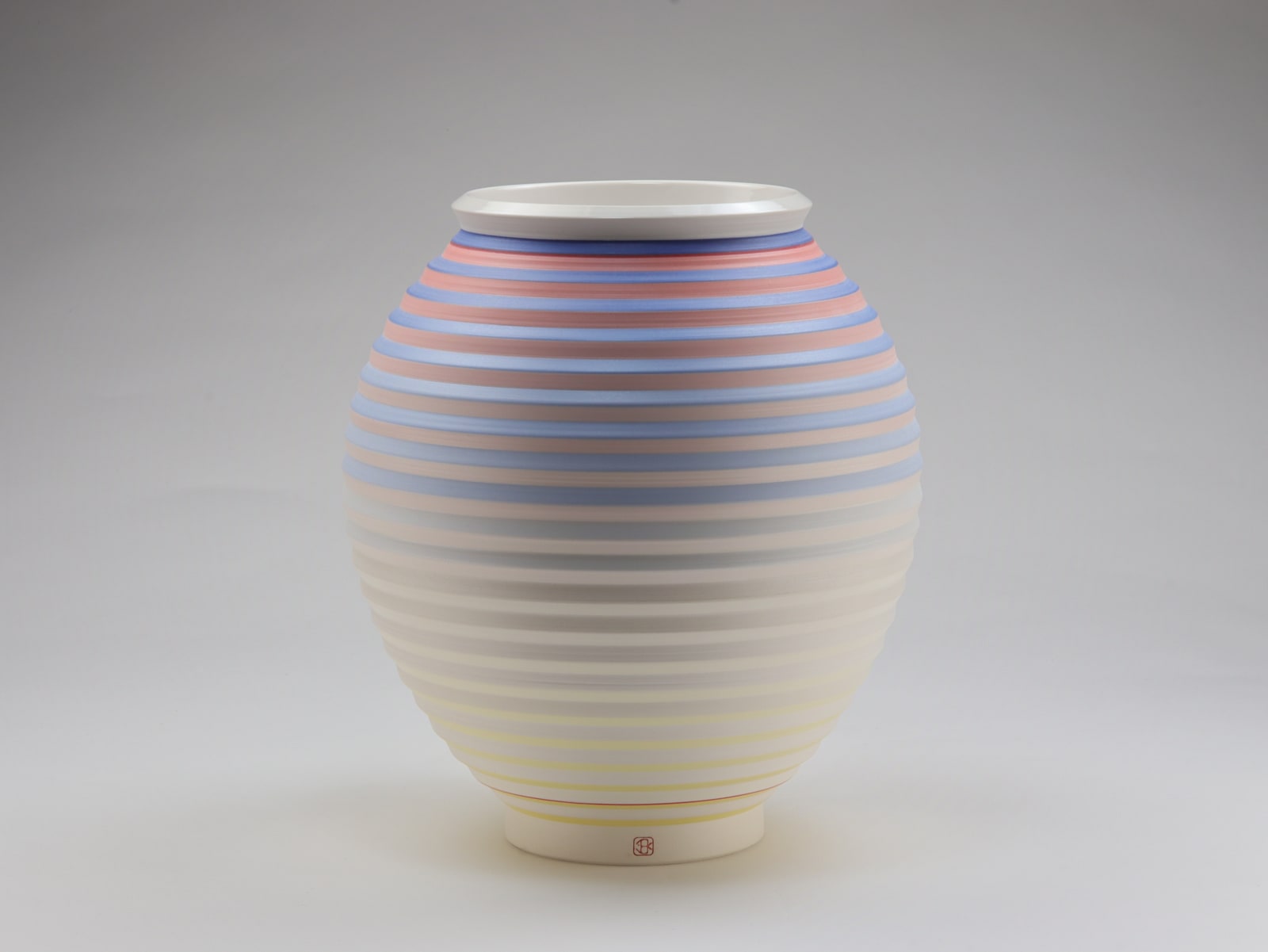 Jin Eui Kim, OPot - Moon Jar IV