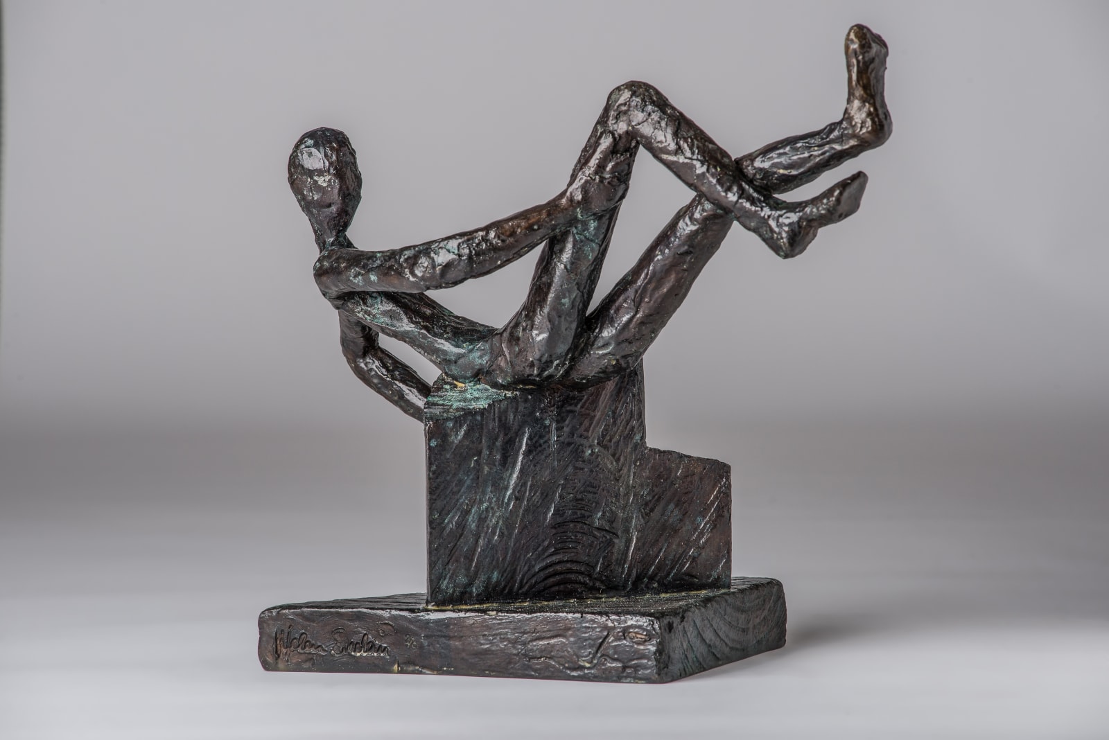 Helen Sinclair, Falling Man