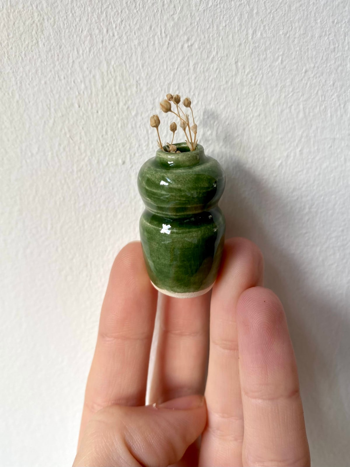 Tilly Slight, Two-tier moss green, 2021