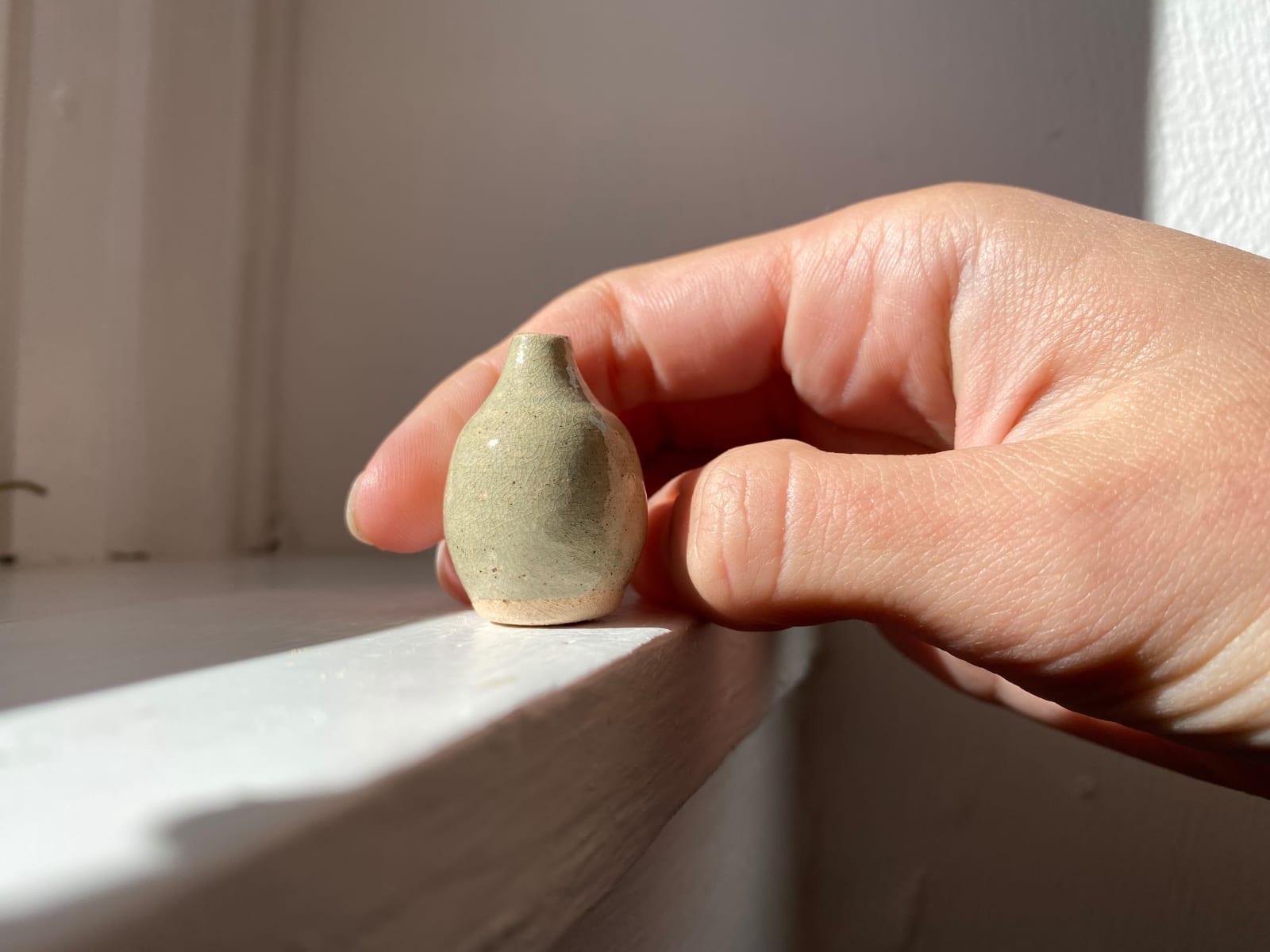 Tilly Slight, Pale green crackle II, 2020