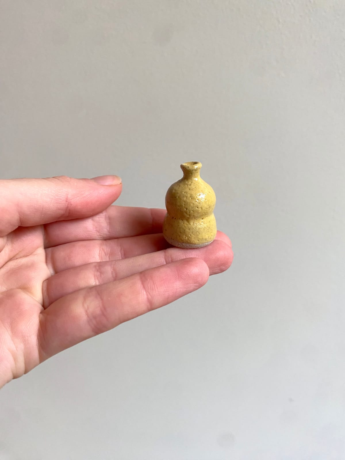 Tilly Slight, Butter yellow I, 2024