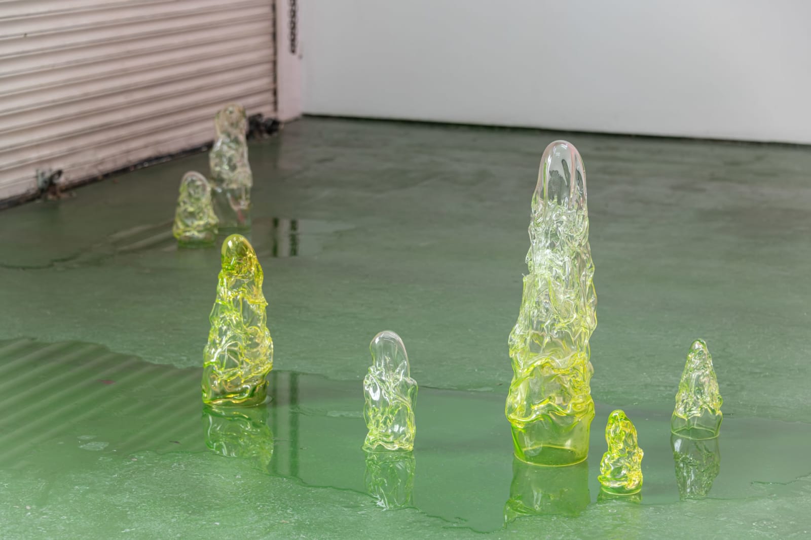 Jean-François Krebs, La terre elle-même se soulève et me sodomise, 2025