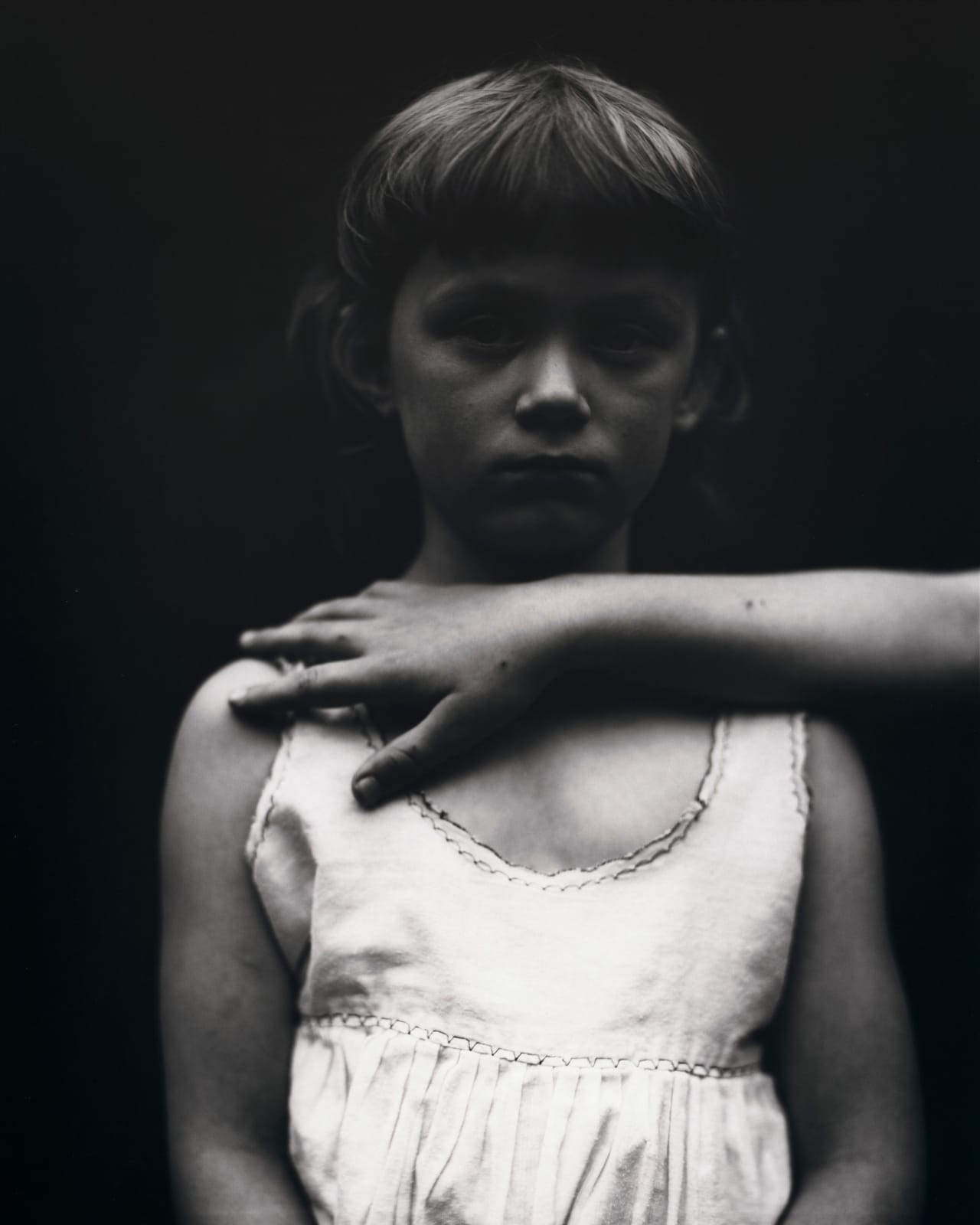 Nelli Palomäki, Holds (Susi and Ylva), 2022
