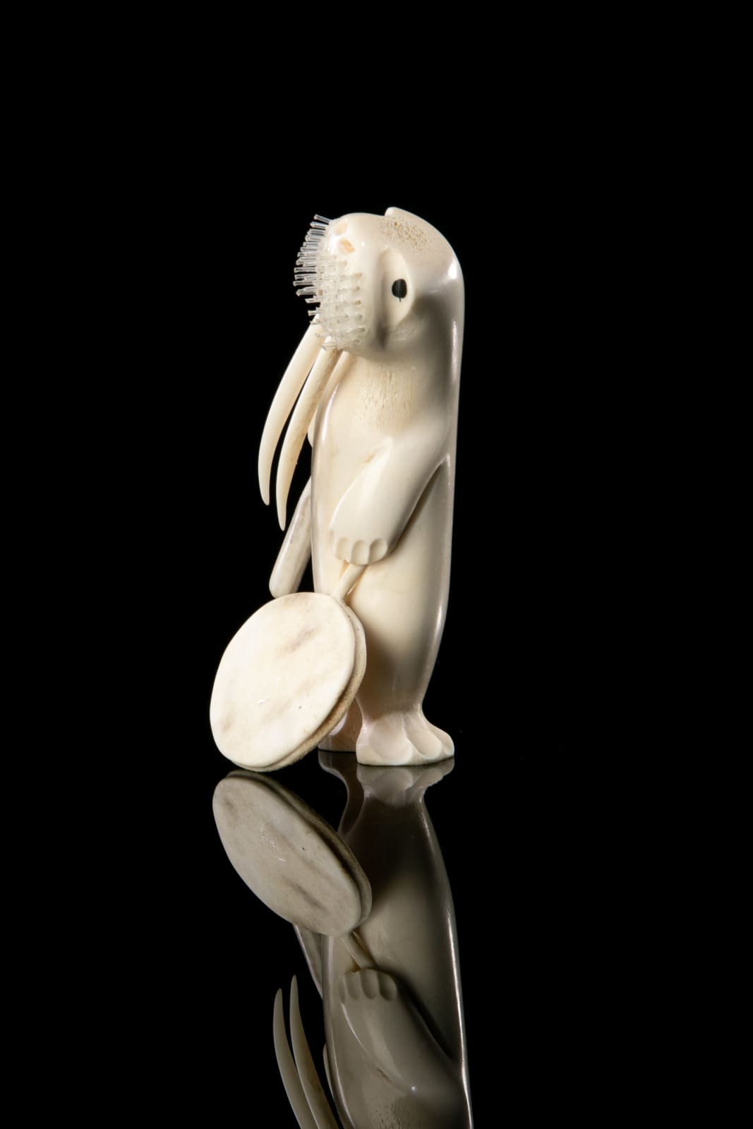 BILLY KUNILUSIE, KANGIQTUGAAPIK (CLYDE RIVER), Drum Dancing Walrus