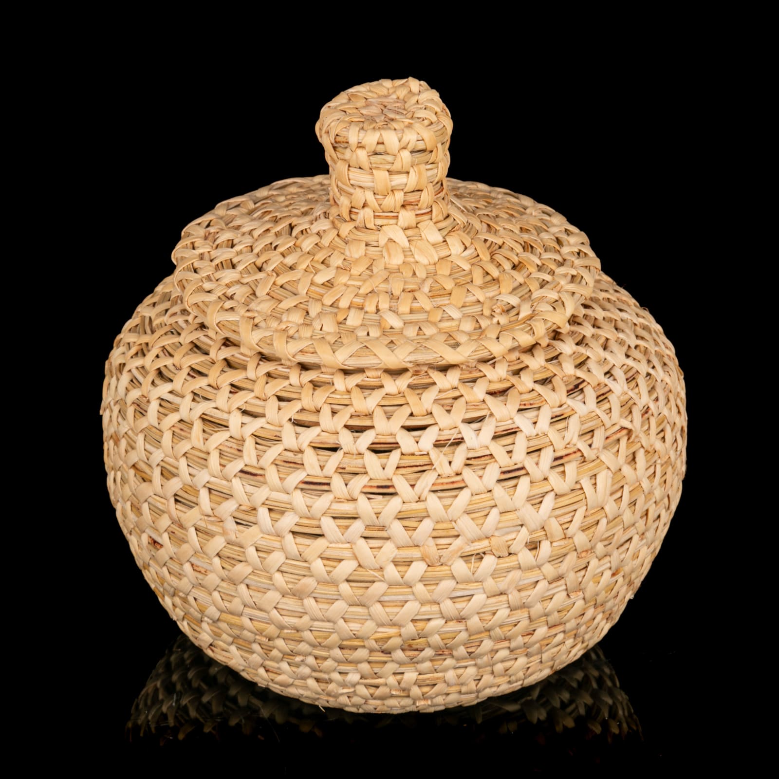 UNIDENTIFIED YUP'IK ARTIST, Lidded Basket with Honeycomb Stitch, 1990s
