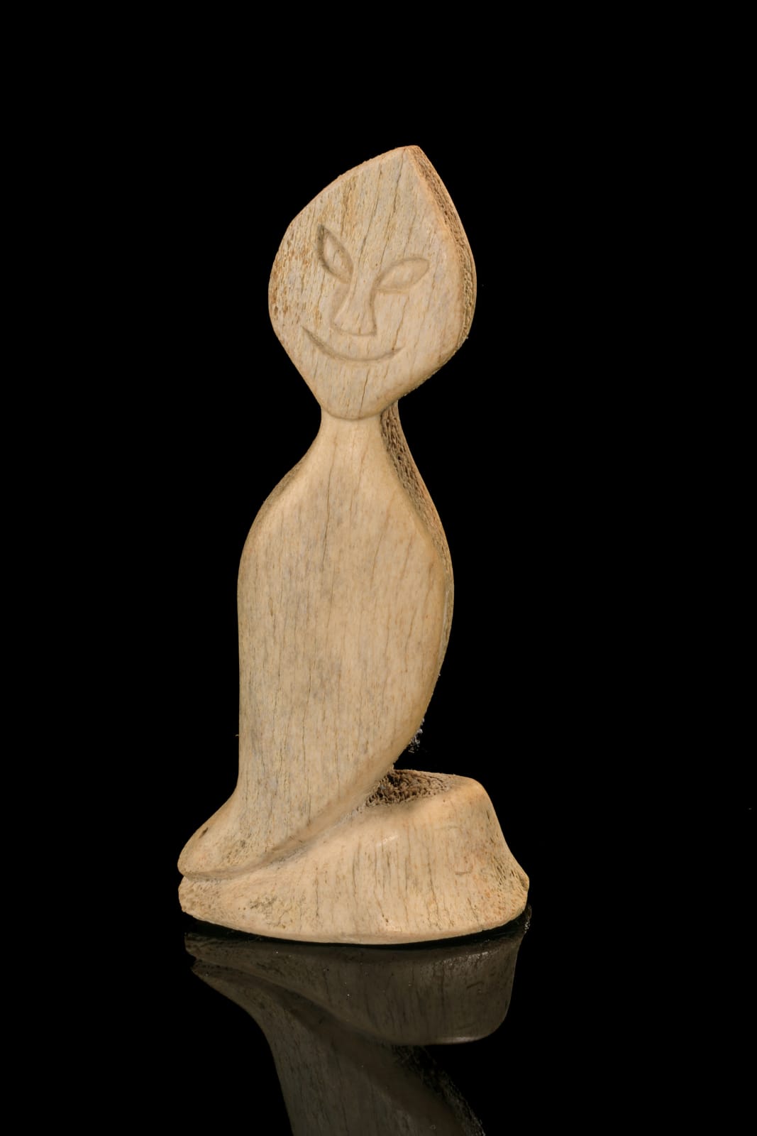 NUTARALAQ AKULUKJUK (1916-D) PANNIRTUQ (PANGNIRTUNG), Grinning Spirit Figure, early 1970s