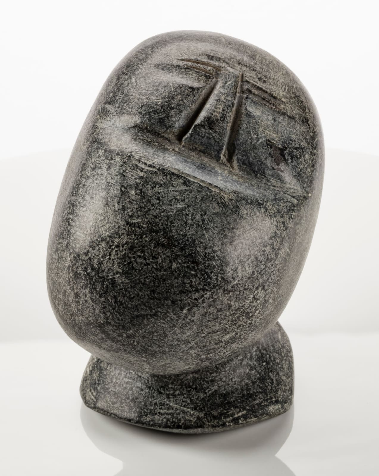 JOHN TIKTAK, R.C.A. (1916-1981) KANGIQLINIQ (RANKIN INLET), Head, c. 1967