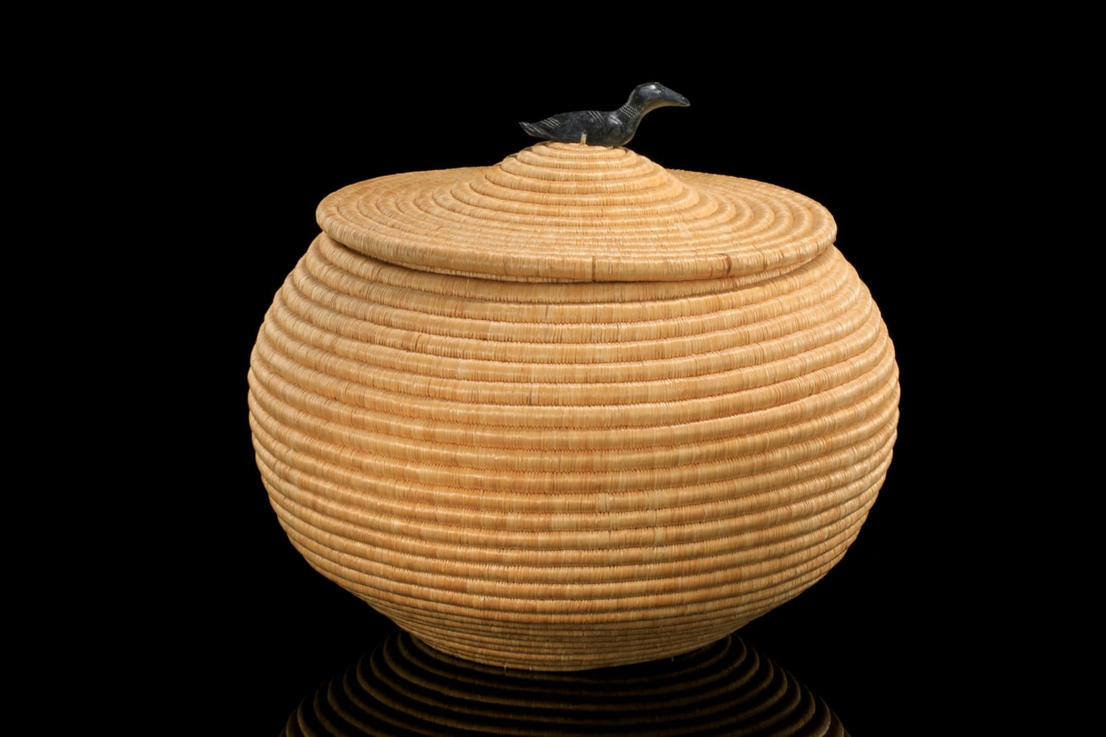ELIZABETH ESPERUN, KUUJJUARAPIK (GREAT WHALE RIVER), Large Basket with Loon Top Knot, 1970s