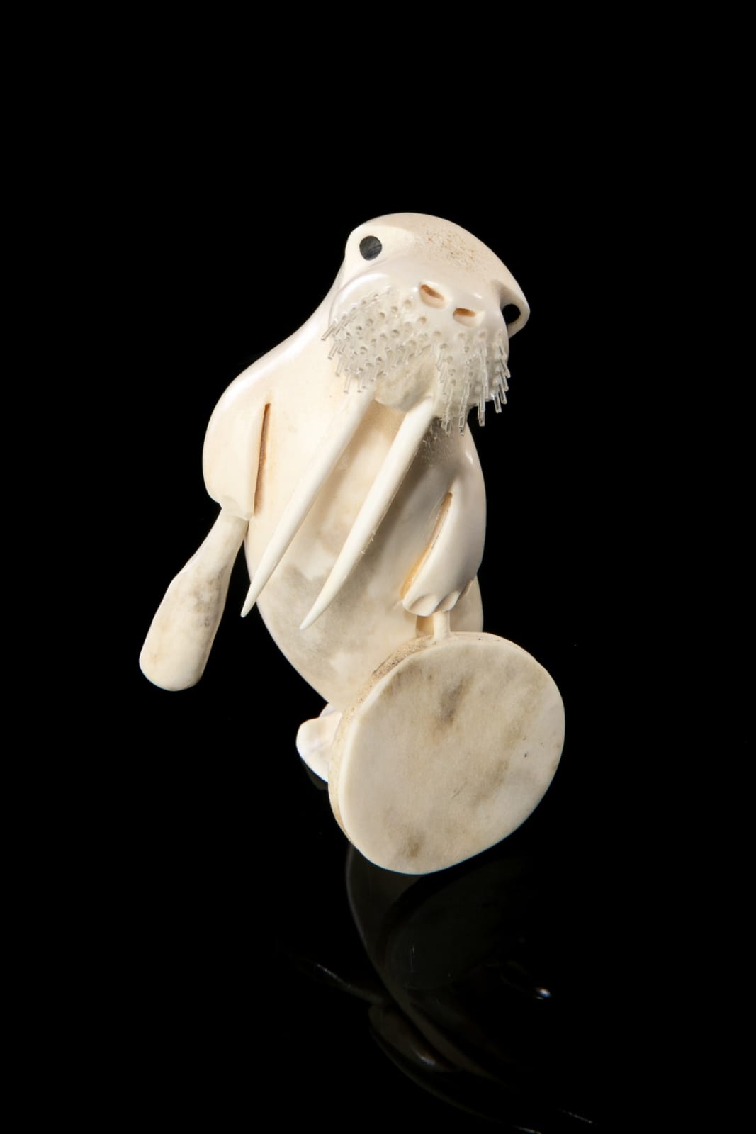 BILLY KUNILUSIE, KANGIQTUGAAPIK (CLYDE RIVER), Drum Dancing Walrus