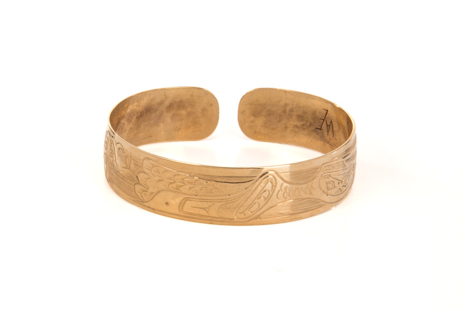 VAE, TLINGIT, Cuff Bracelet with Profile Raven, c. 1900-1910