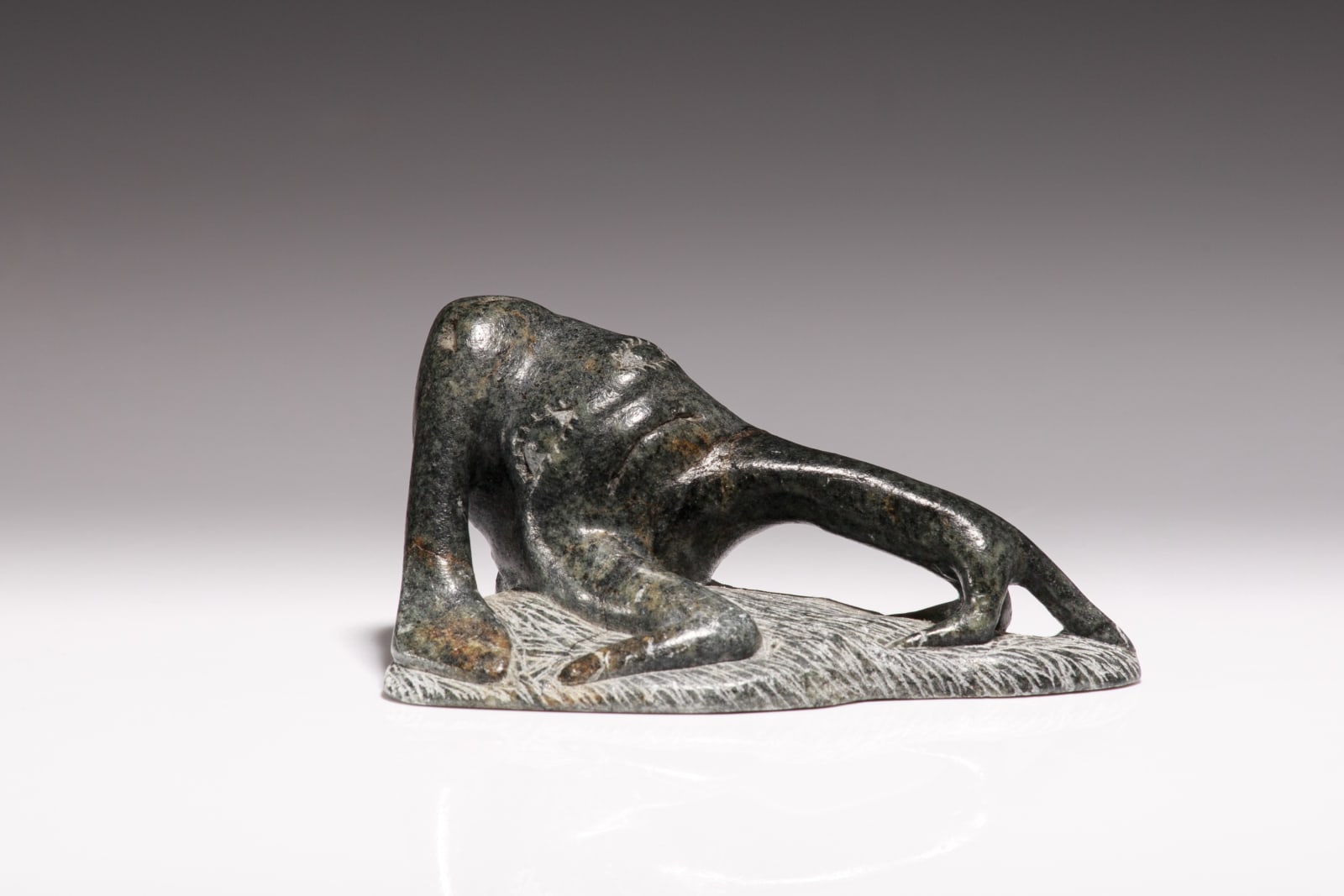 ELI SALLUALU QINUAJUA (1937-2004) PUVIRNITUQ (POVUNGNITUK), Skulking Creature