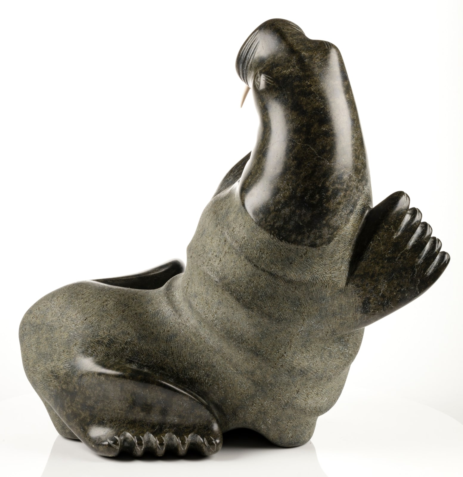 NALENIK TEMELA (1939-2003) KIMMIRUT (LAKE HARBOUR), Walrus, 1987