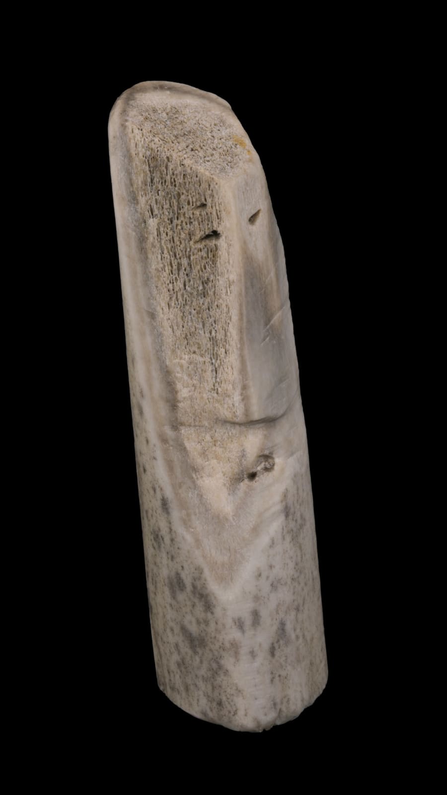 ELIZABETH NUTARAALUK AULATJUT (1914-1998) ARVIAT (ESKIMO POINT), Bust of a Hooded Figure, early 1980s