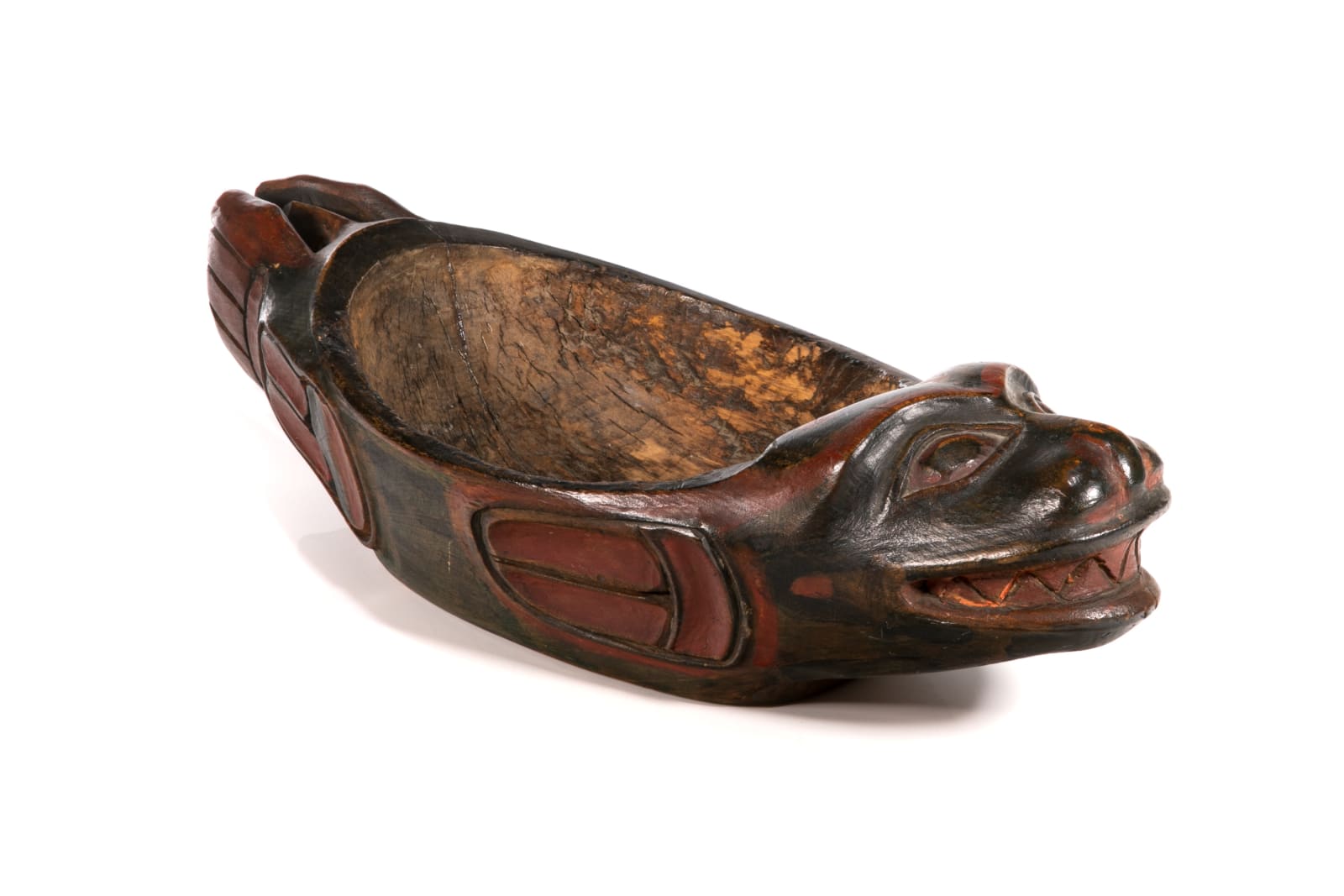 UNIDENTIFIED ARTIST, KAIGANI HAIDA OR TSIMSHIAN, Sea Lion Form Grease Bowl, c. 1915-30