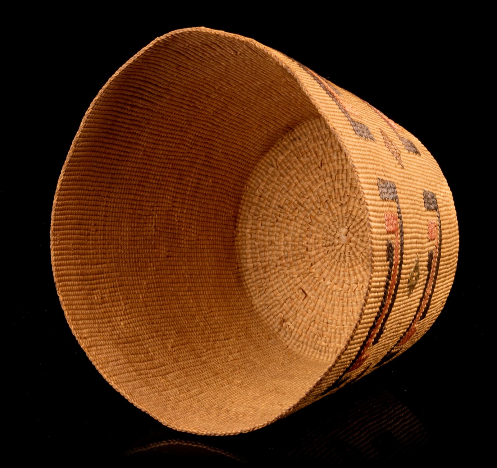 UNIDENTIFIED TLINGIT ARTIST, Basket, c. 1920s