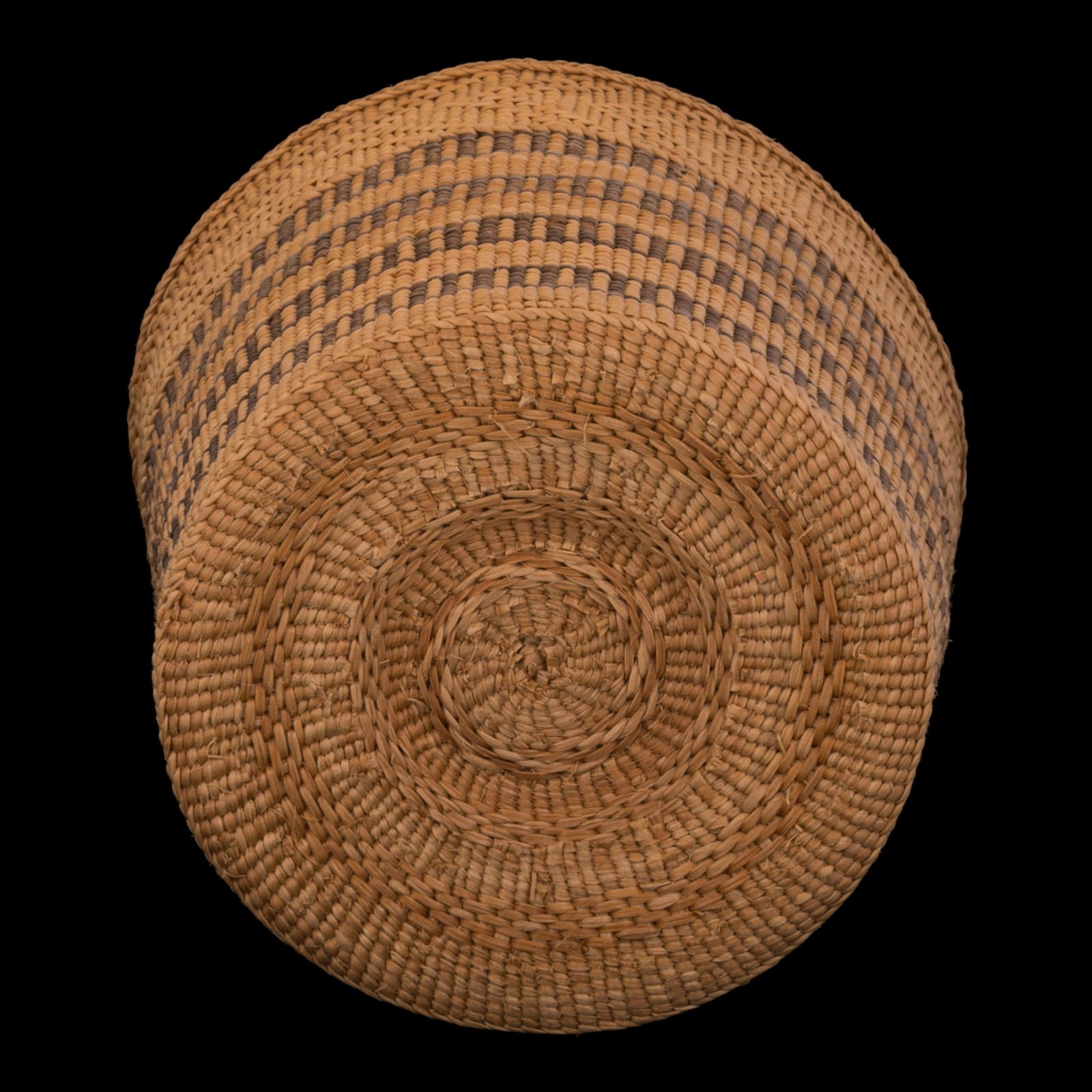 ISABEL RORICK (1955-) HAIDA, OLD MASSET, HAIDA GWAII, Scallop Shell Berry Basket, c. 1990s