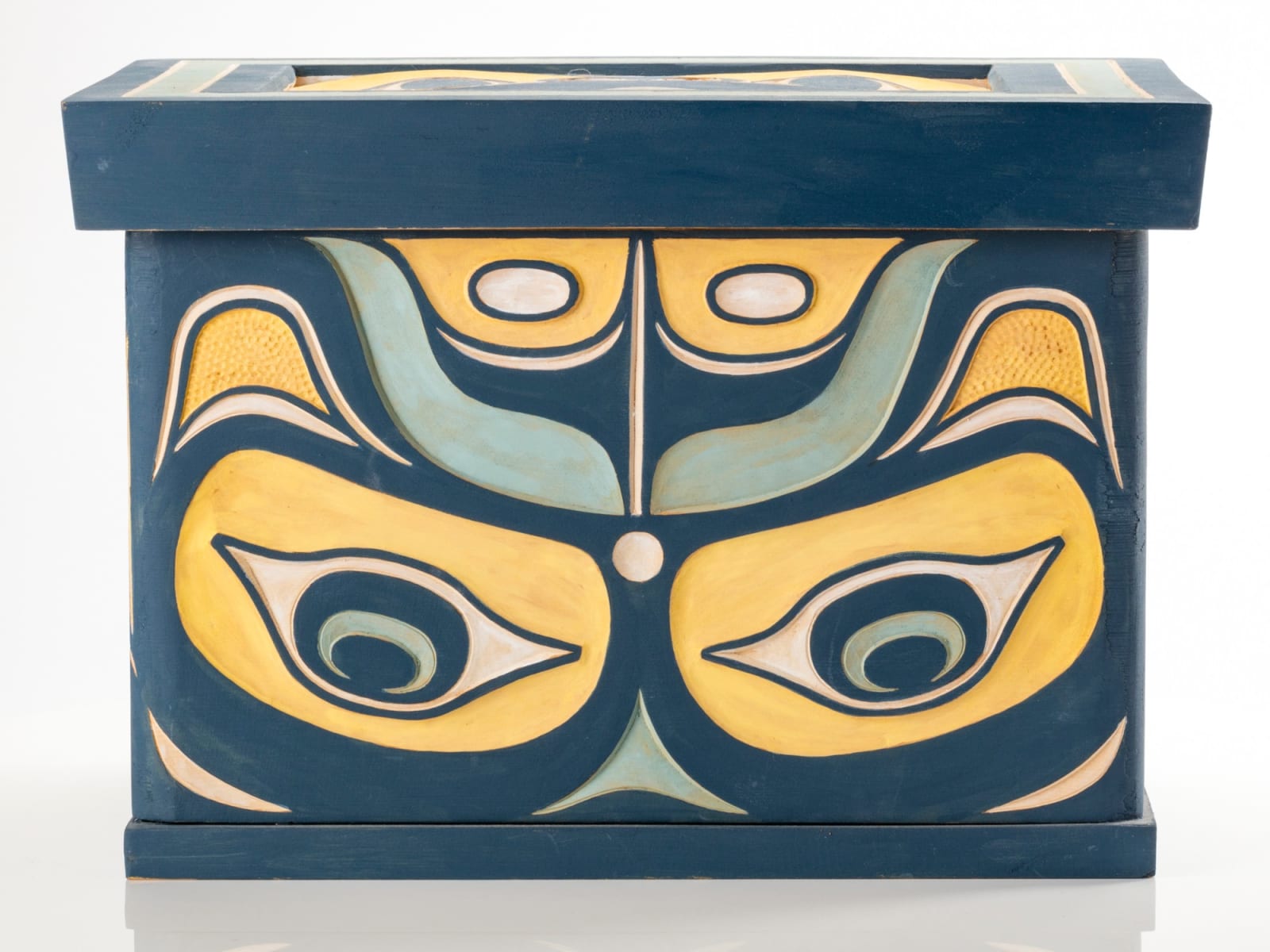 DON YEOMANS (1958-) HAIDA / MÉTIS, PRINCE RUPERT, B.C., Bent Corner Box with Lid, 2006