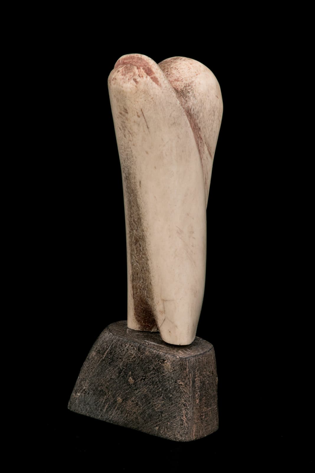 VITAL MAKPAAQ (1922-1978) QAMANI’TUAQ (BAKER LAKE), Head of a Hooded Inuk, 1970s