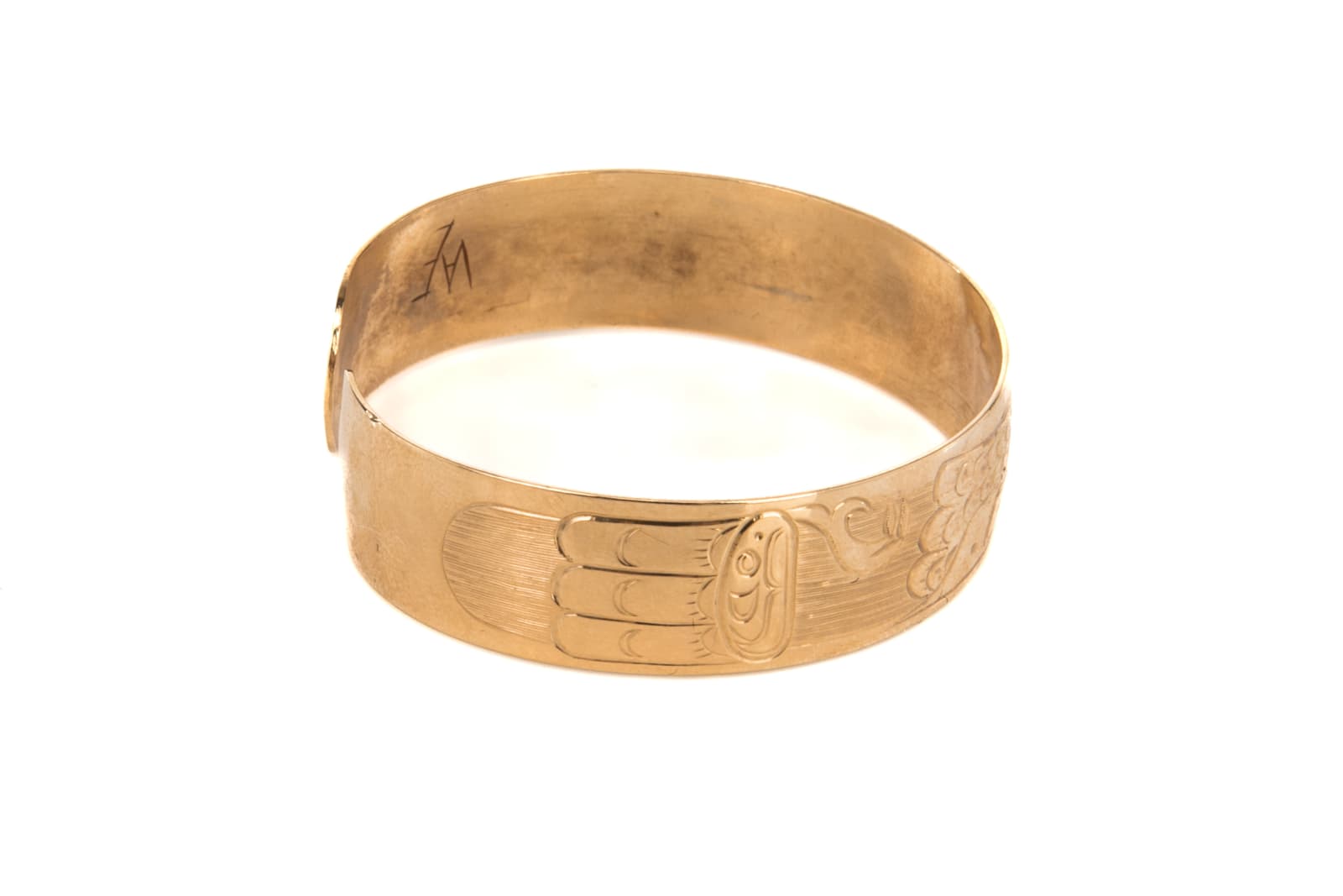 VAE, TLINGIT, Cuff Bracelet with Profile Raven, c. 1900-1910