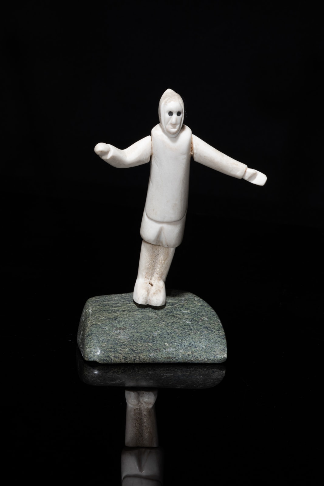 PANNIARK SIUSANGNARK (1934-) NAUJAAT (REPULSE BAY), Balancing Man