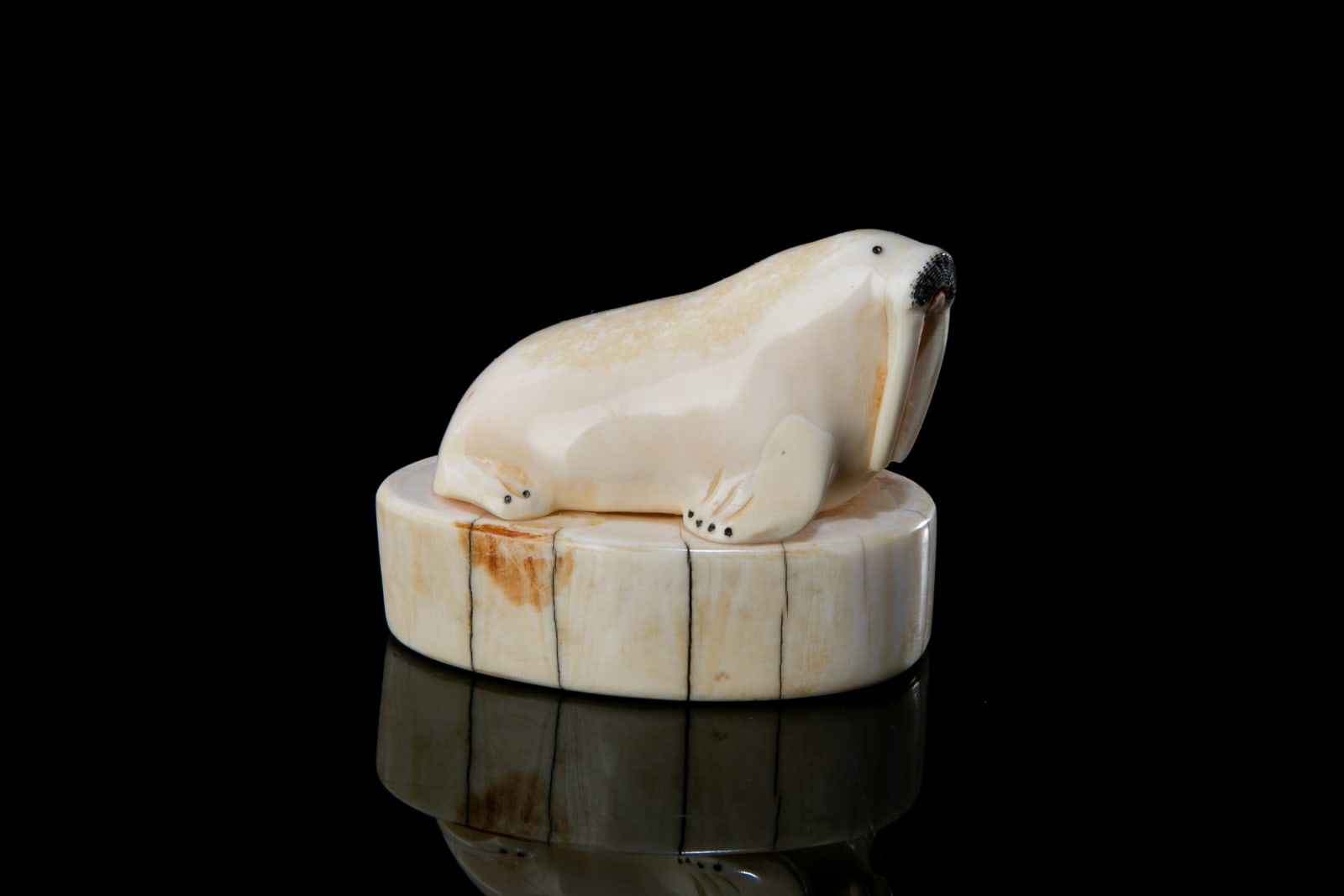 UNIDENTIFIED YU'PIK ARTIST, Walrus on Base