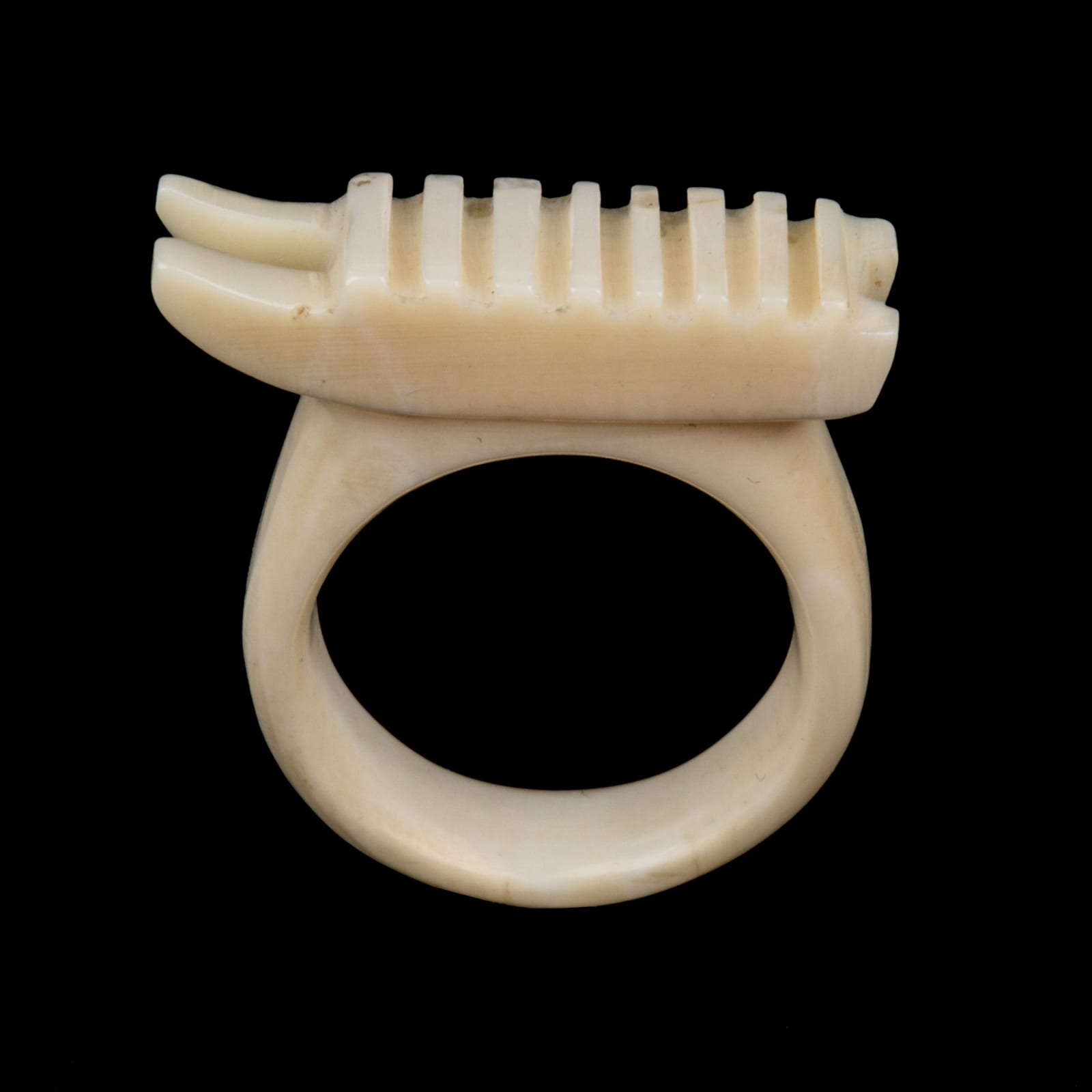 UNIDENTIFIED INUIT ARTIST, PANNIQTUUQ (PANGNIRTUNG), Qamutiik (Komatik) Ring, c. 1980s