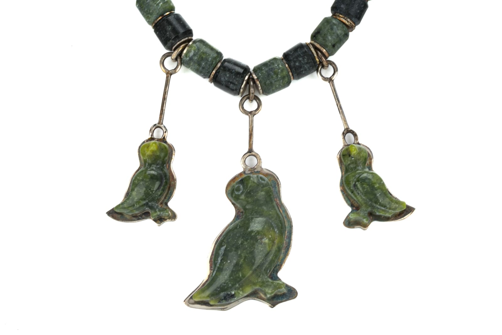 PAPIARA TUKIKI (1942-2023) KINNGAIT (CAPE DORSET), Necklace with Three Birds, c. 1975