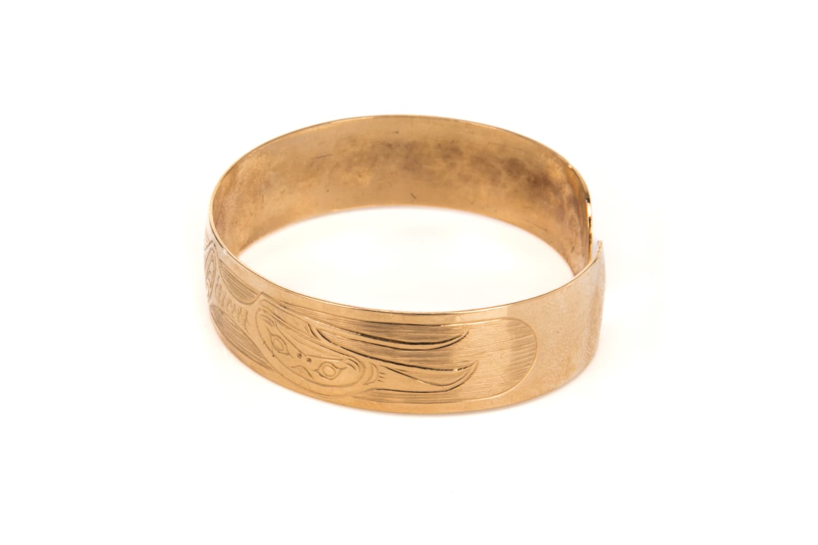 VAE, TLINGIT, Cuff Bracelet with Profile Raven, c. 1900-1910