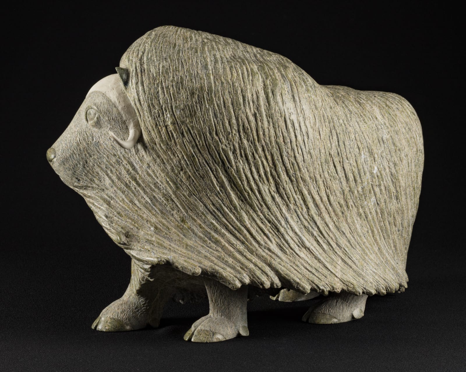 LUCASSIE IKKIDLUAK (1949-) KIMMIRUT (LAKE HARBOUR), Windswept Musk Ox, 2007