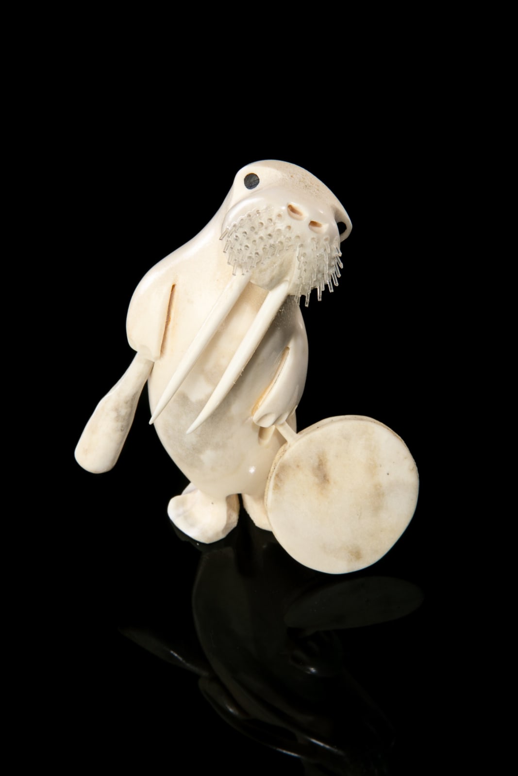 BILLY KUNILUSIE, KANGIQTUGAAPIK (CLYDE RIVER), Drum Dancing Walrus