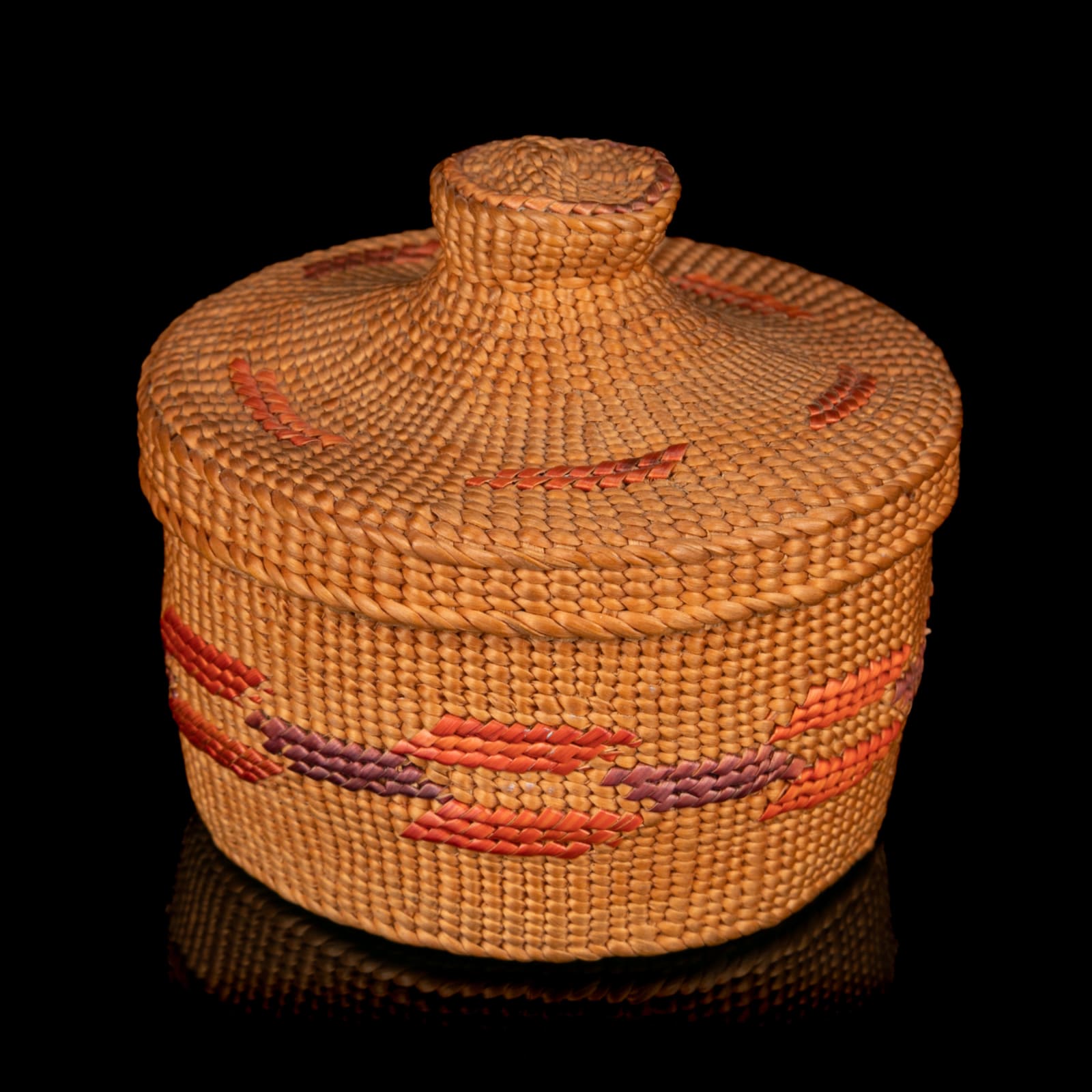 UNIDENTIFIED TLINGIT ARTIST, Lidded Basket, c. 1910-1920