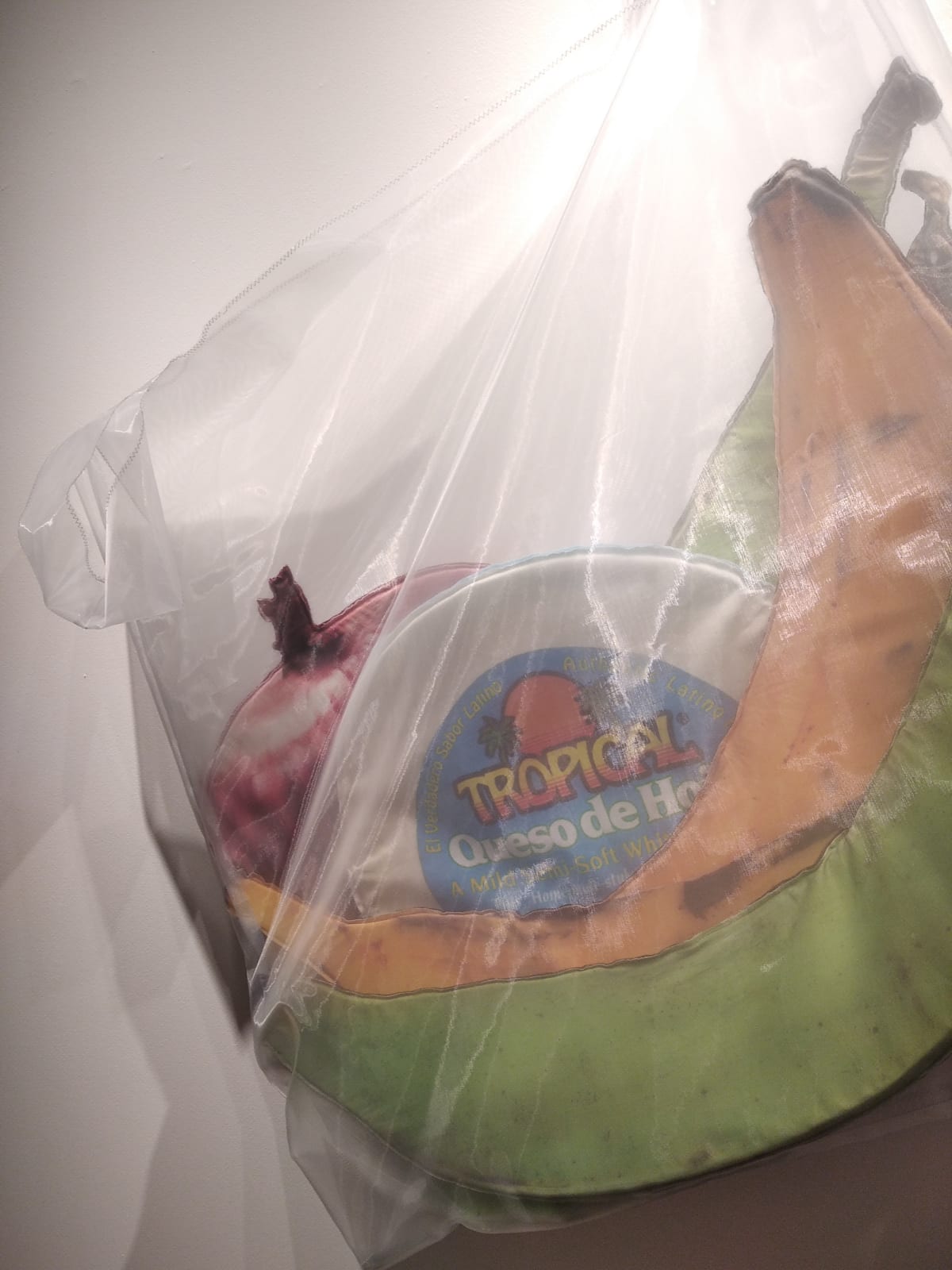 Lucia Hierro, Mandaito: 4 Platano Verde, 2 Platano Maduro, Queso de Hoja, Cebolla Roja, 2022