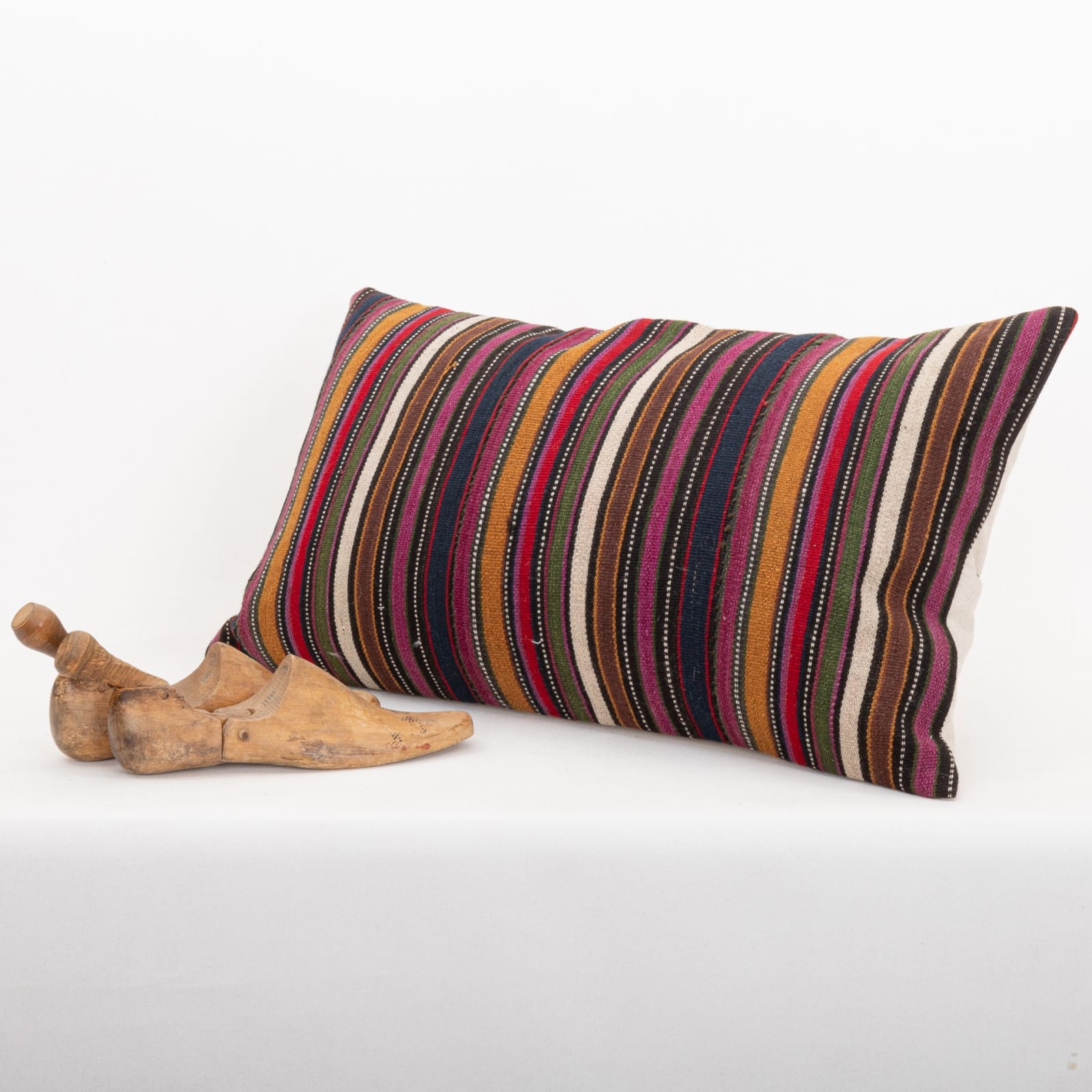 40x70cm 16x28in Jajim Striped Cushion