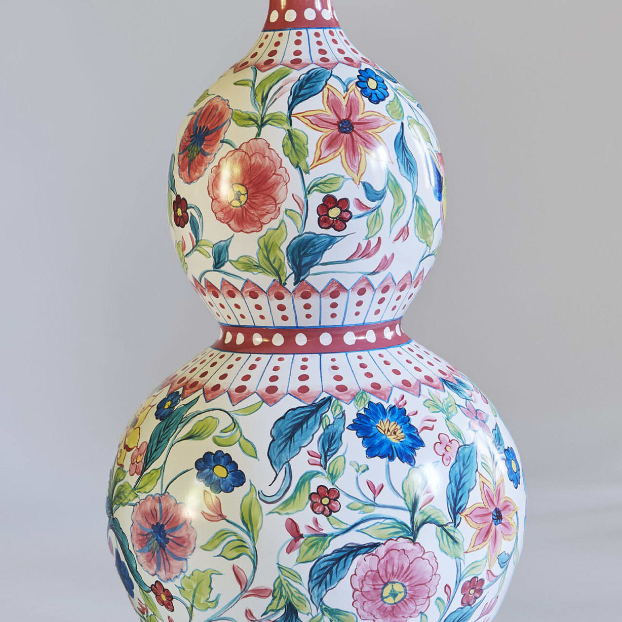 Elizabeth Hay Gabriella Lamp