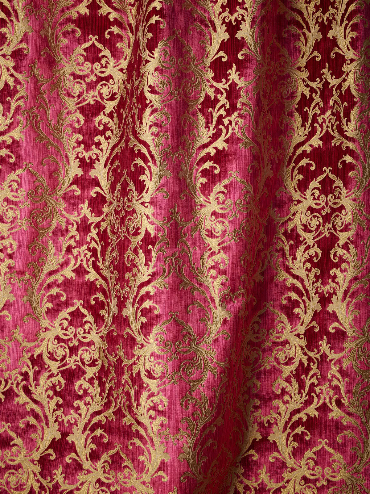 Arabesque Claret