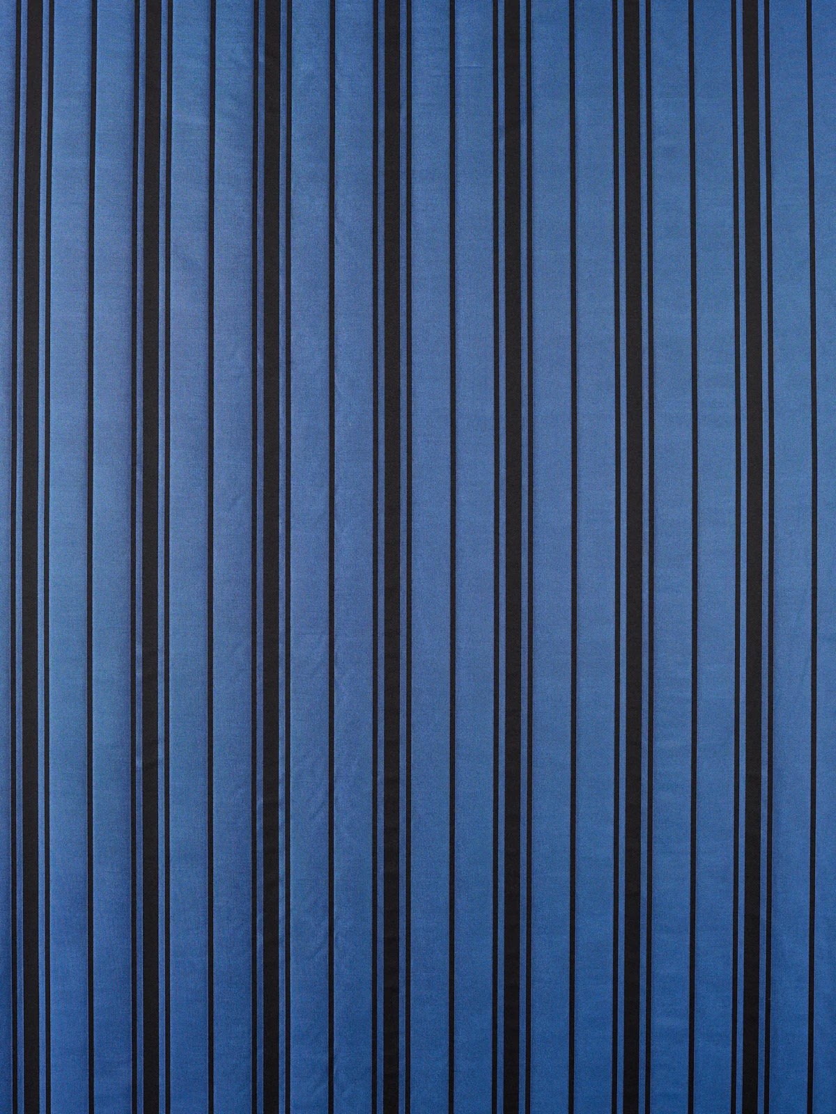 New York Stripe Royal Bliue Black