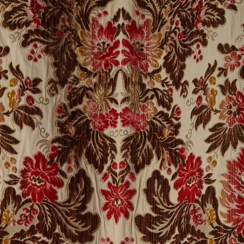 Tivoli Velvet Truffle Rose