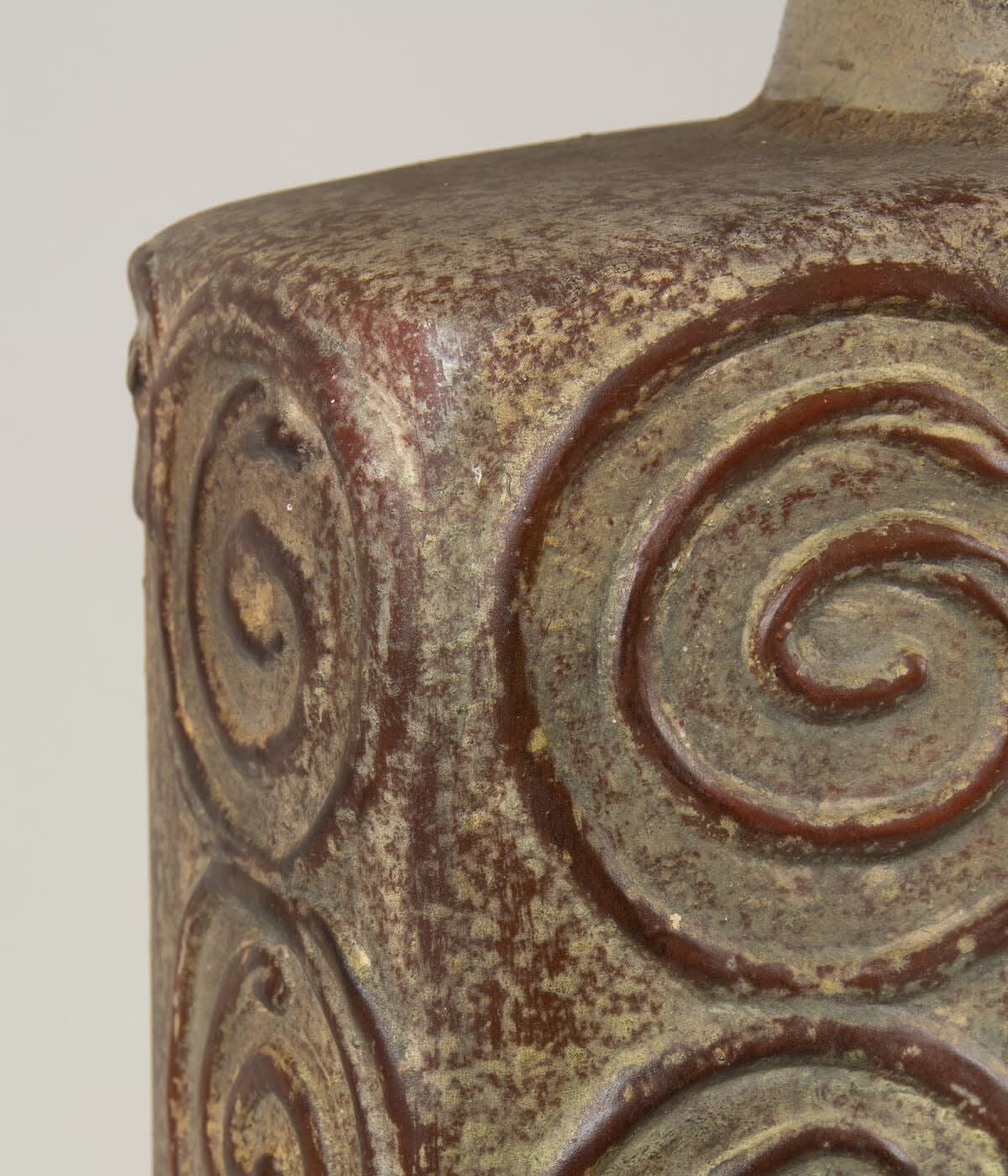 Wyndham Table Lamp
