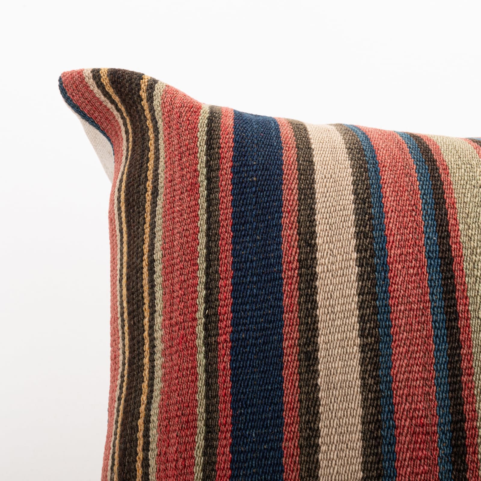 45x45cm 18x18in Jajim Striped Cushion