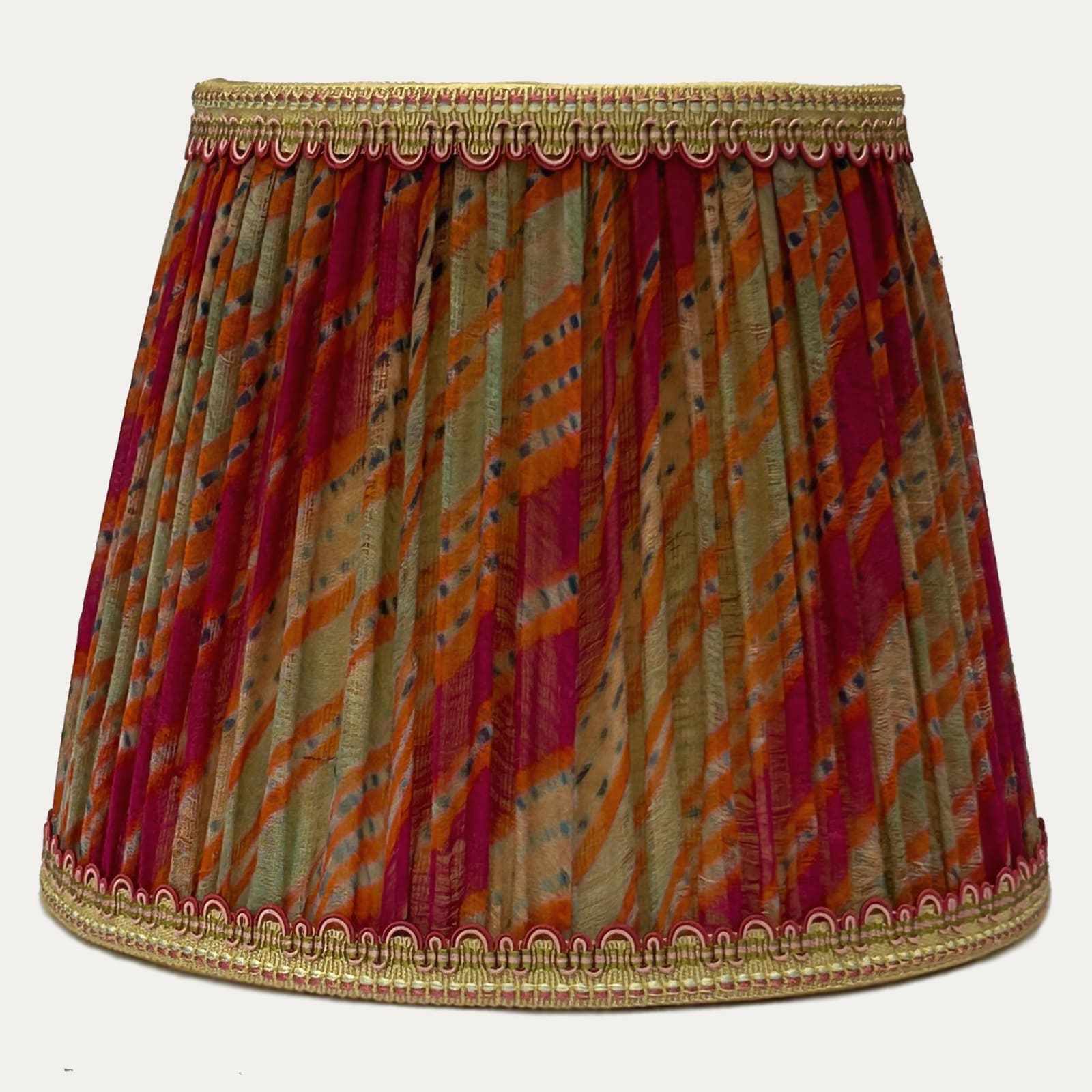 Vintage Indian Hand-dyed Leheriya Lampshade with Peta Smyth antique trim