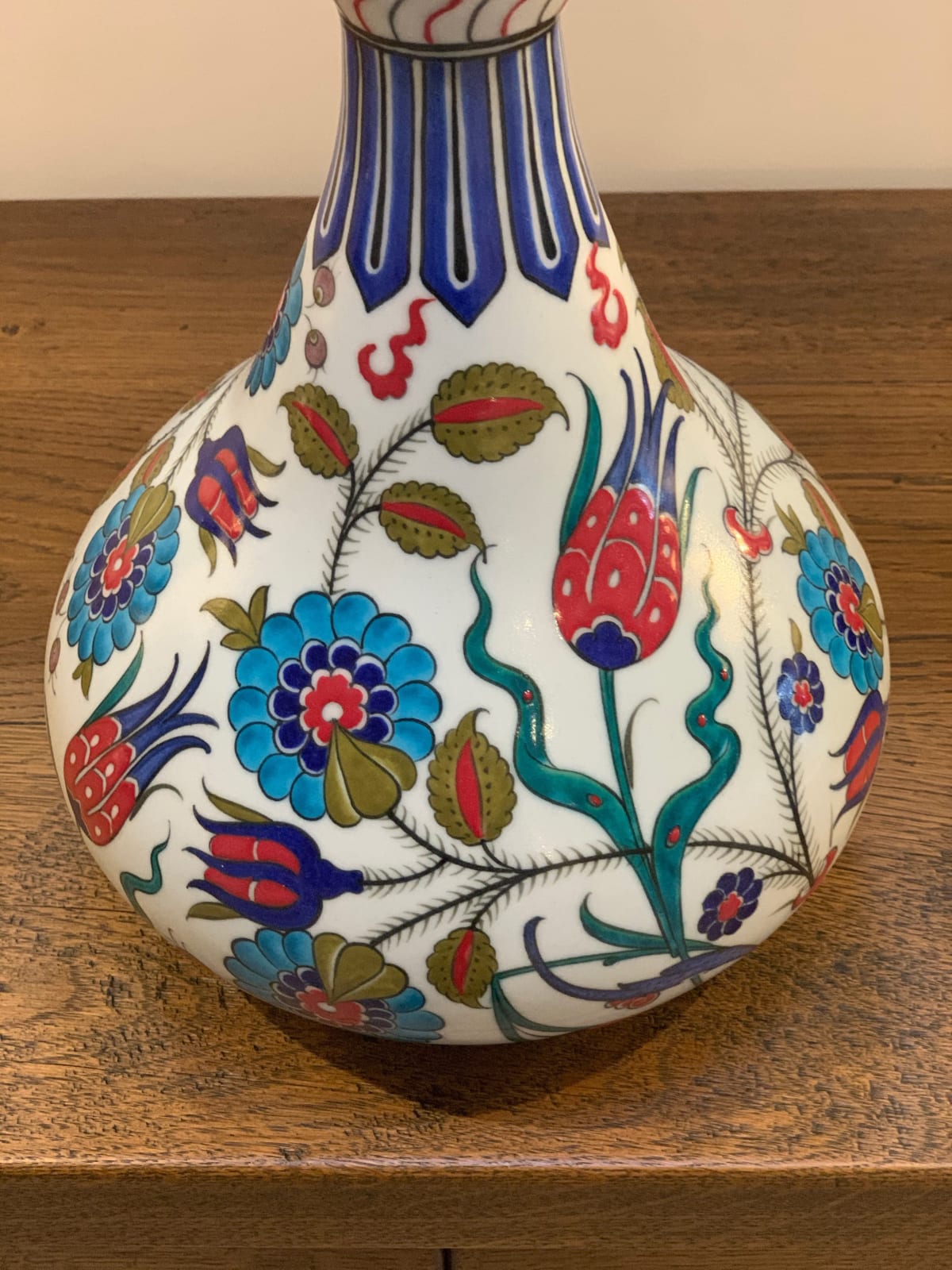 Iznik Water Bottle by Alper & Erdem Ergüler