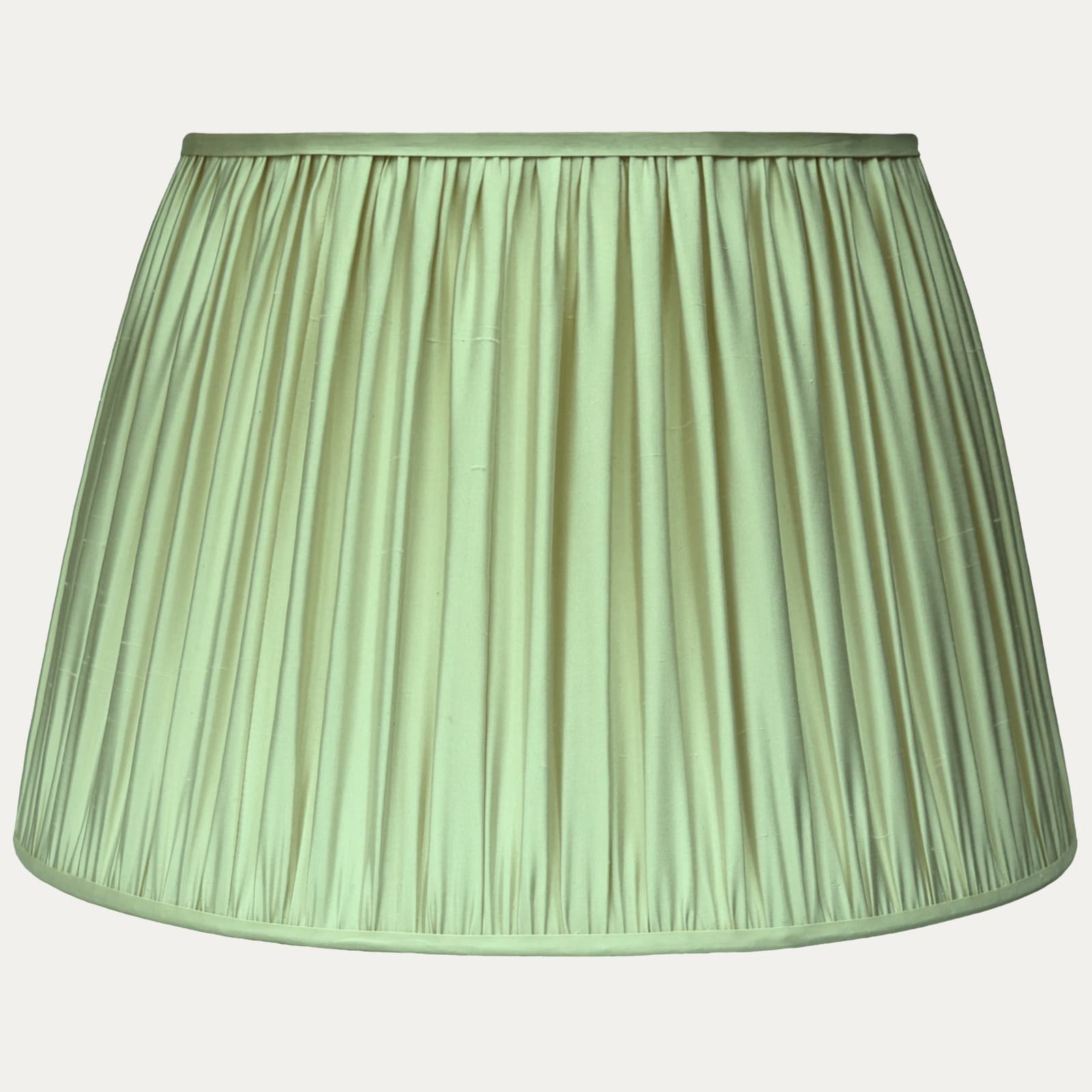 Taffetas Ninon 5259 Silk Pembroke Lampshade