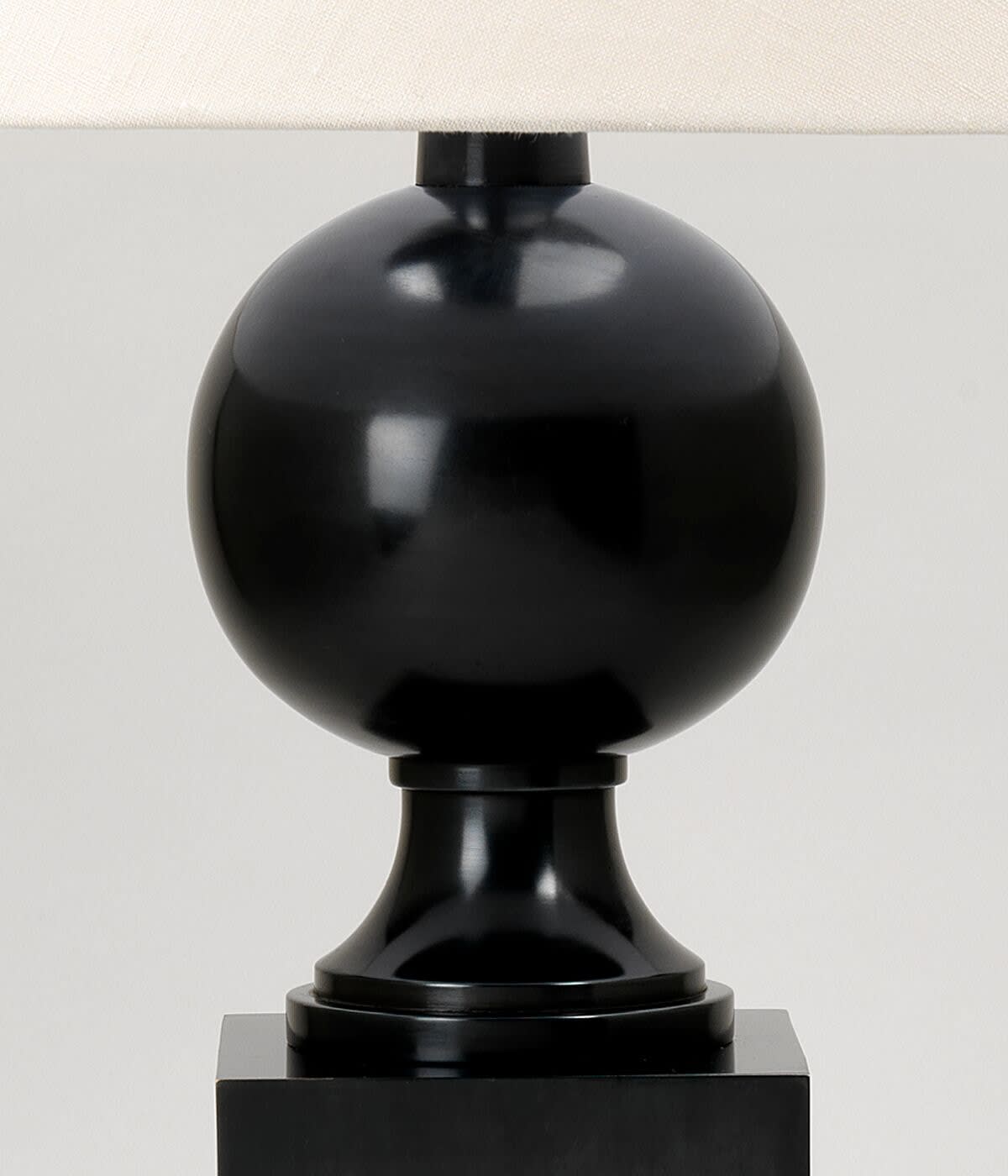Woodville Table Lamp Bronze