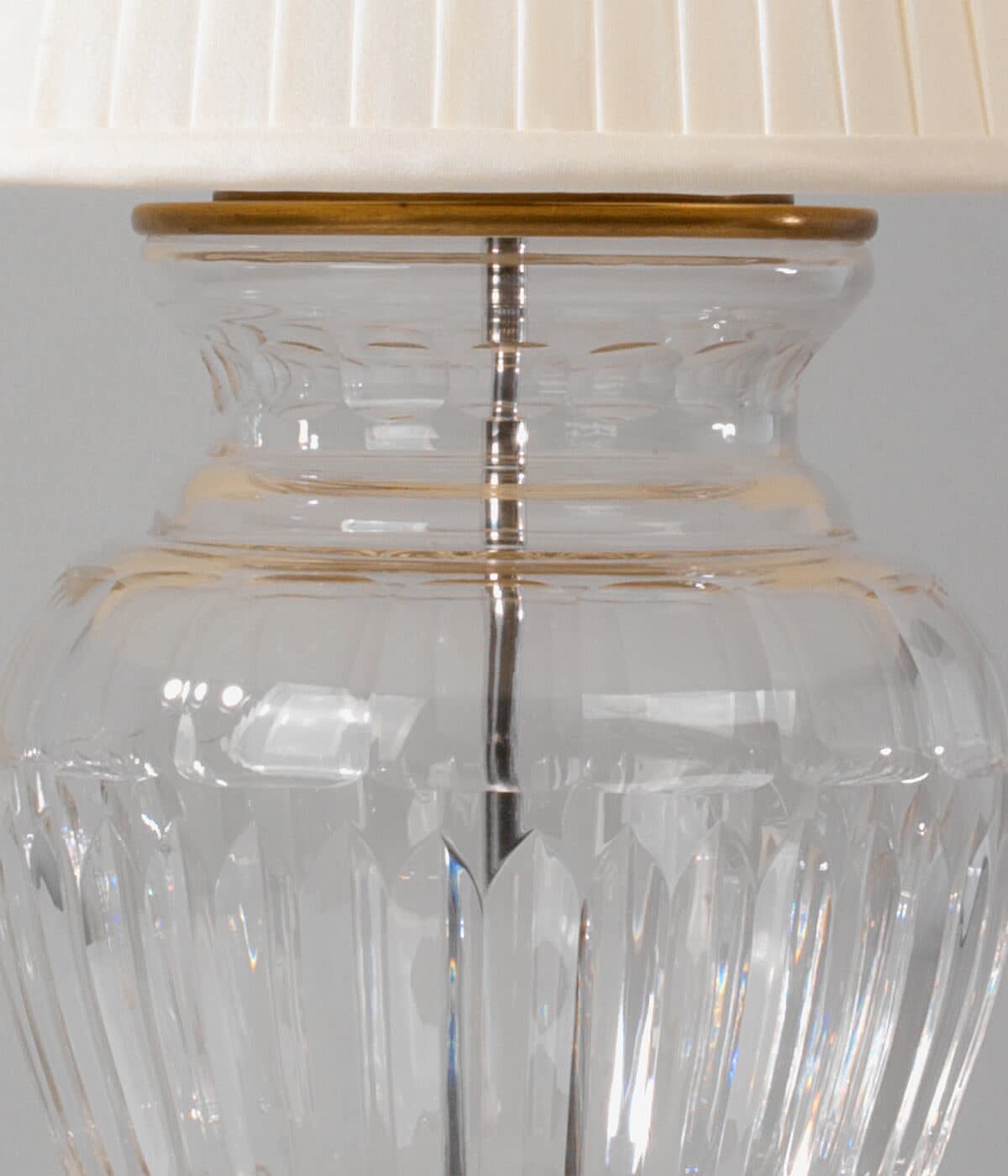Meldon Glass Urn Table Lamp