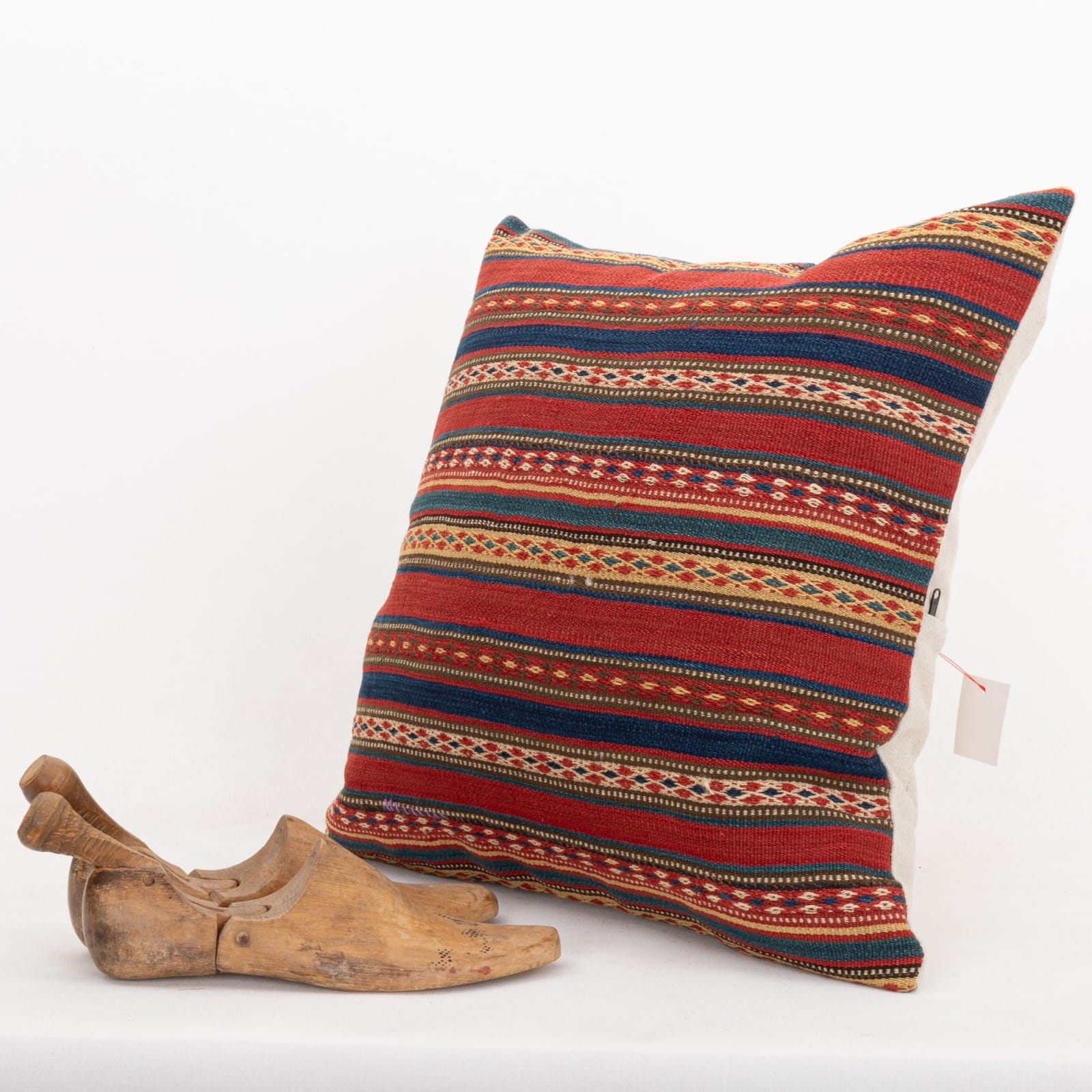 50x50cm 20x20in Jajim Striped Cushion