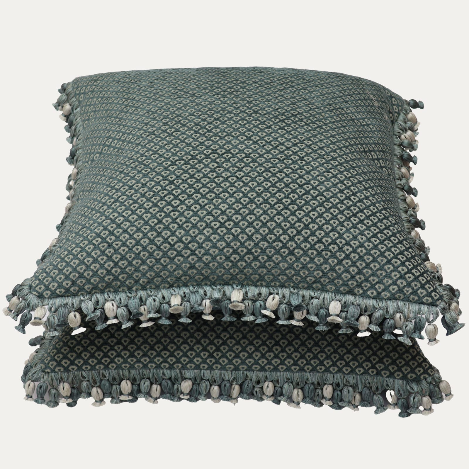 Chelsea Textiles Croquille with Onion Tassels